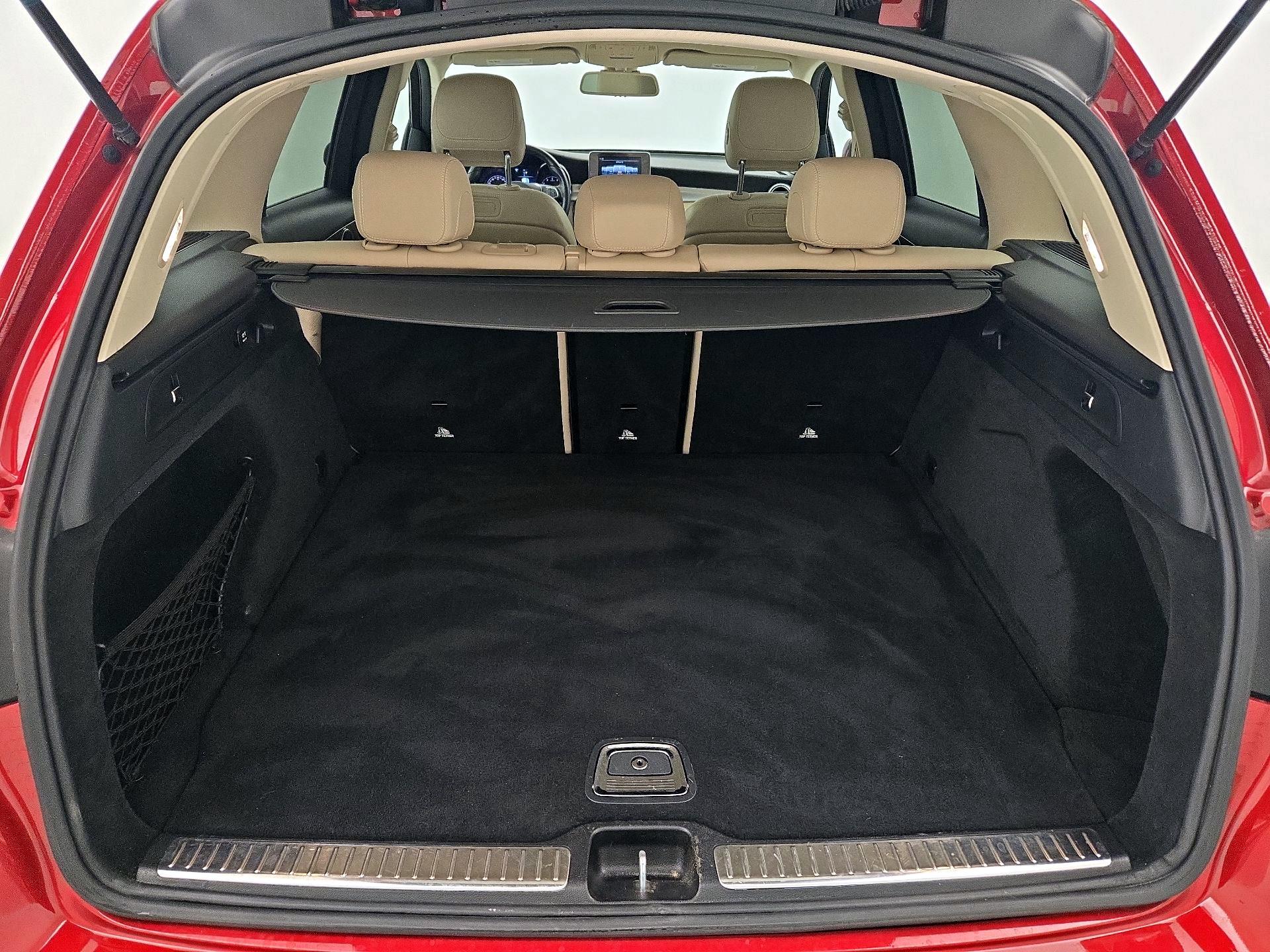 Thumbnail: 2019 Mercedes-Benz GLC - 20