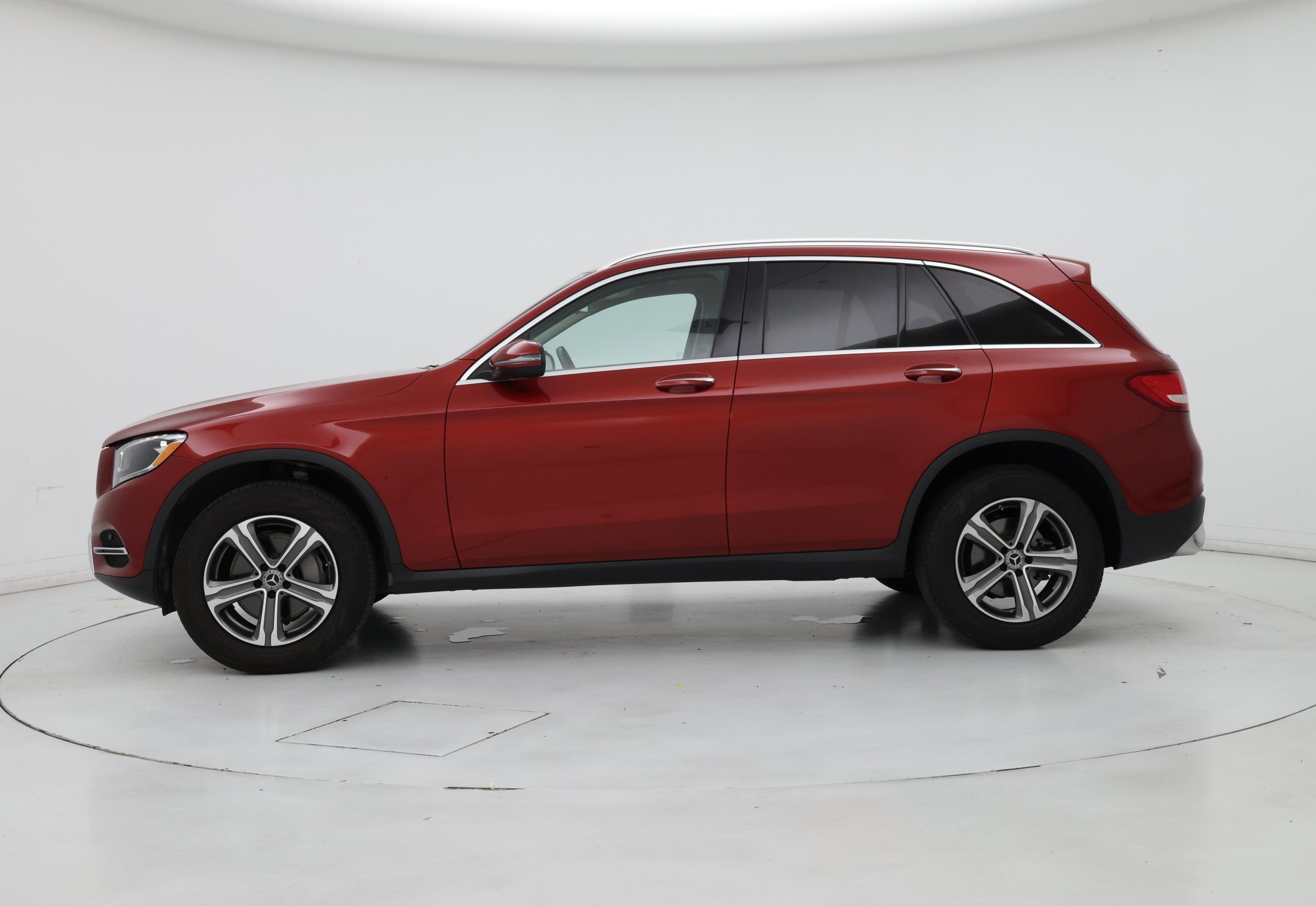 Thumbnail: 2019 Mercedes-Benz GLC - 3