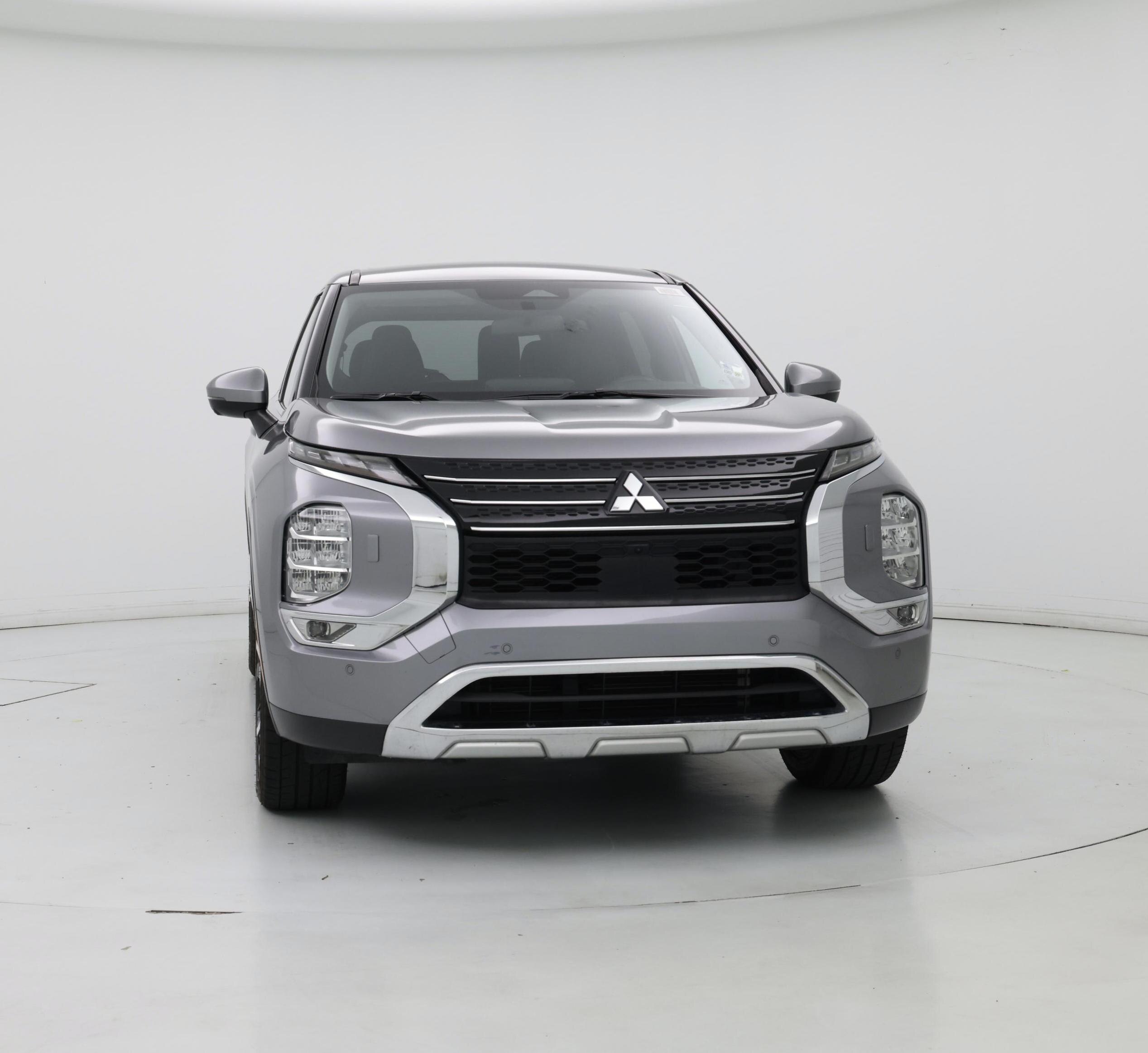Thumbnail: 2022 Mitsubishi Outlander - 5
