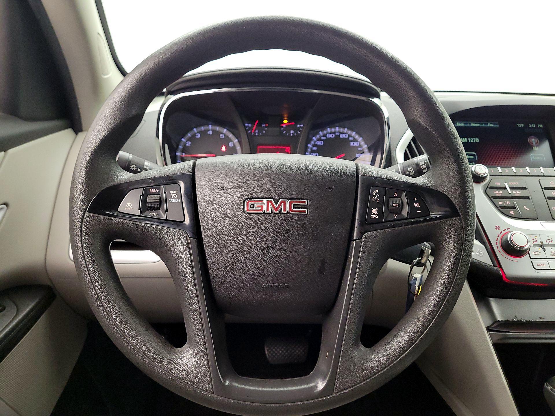 Thumbnail: 2017 GMC Terrain - 10