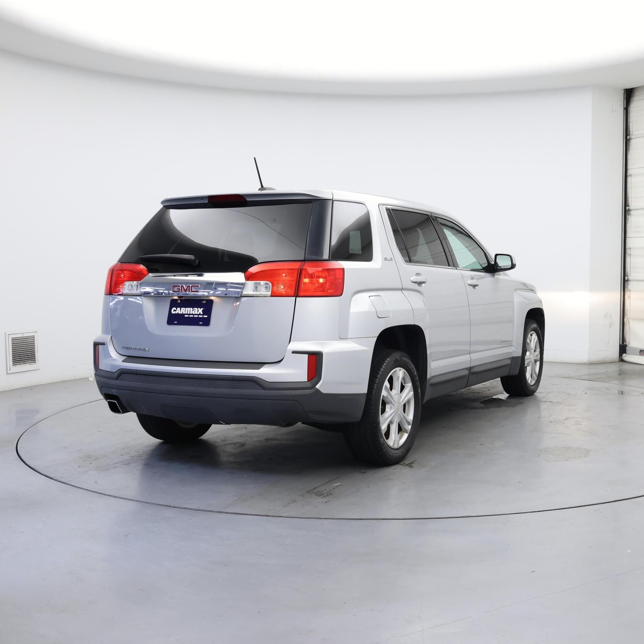 Thumbnail: 2017 GMC Terrain - 8
