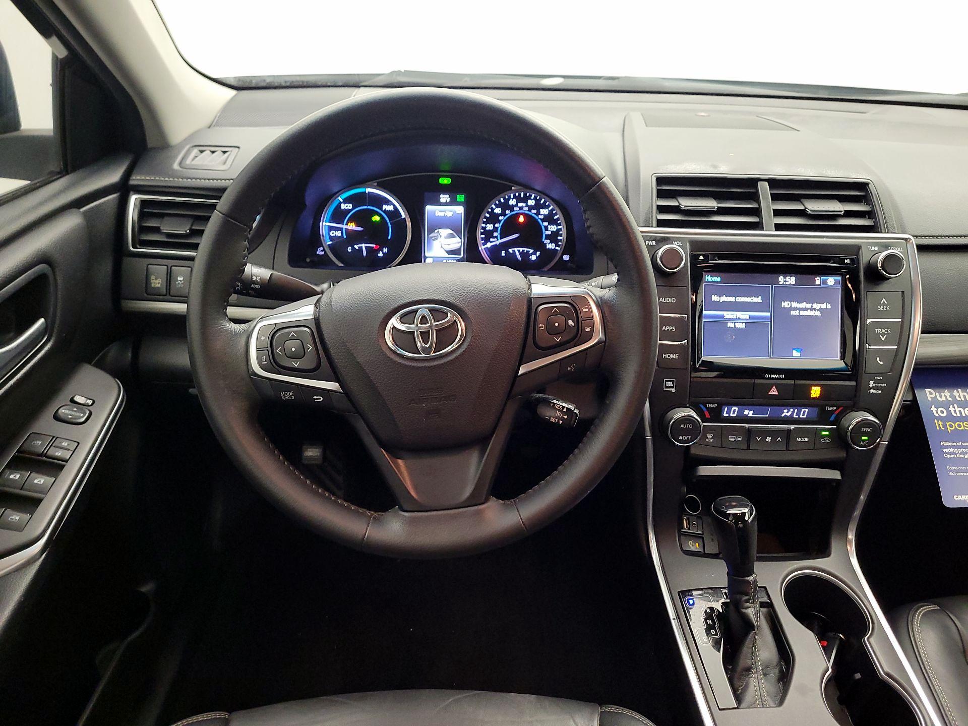 Thumbnail: 2017 Toyota Camry - 10