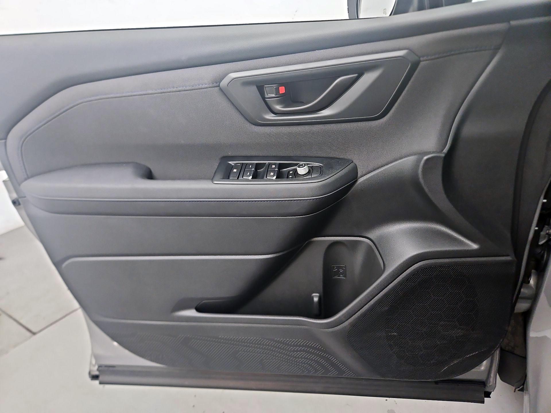Thumbnail: 2025 Subaru Forester - 12