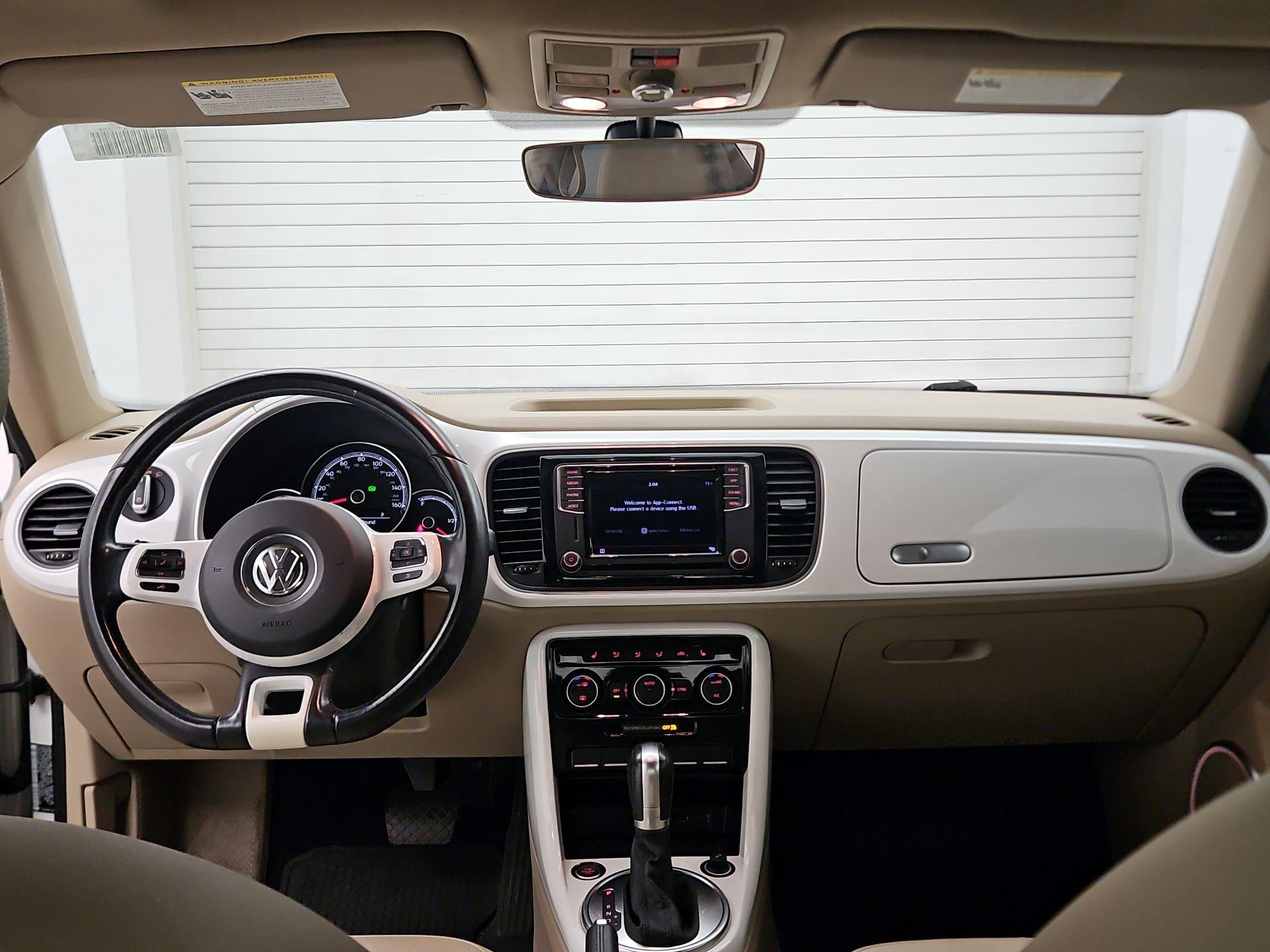 Thumbnail: 2019 Volkswagen Beetle - 9