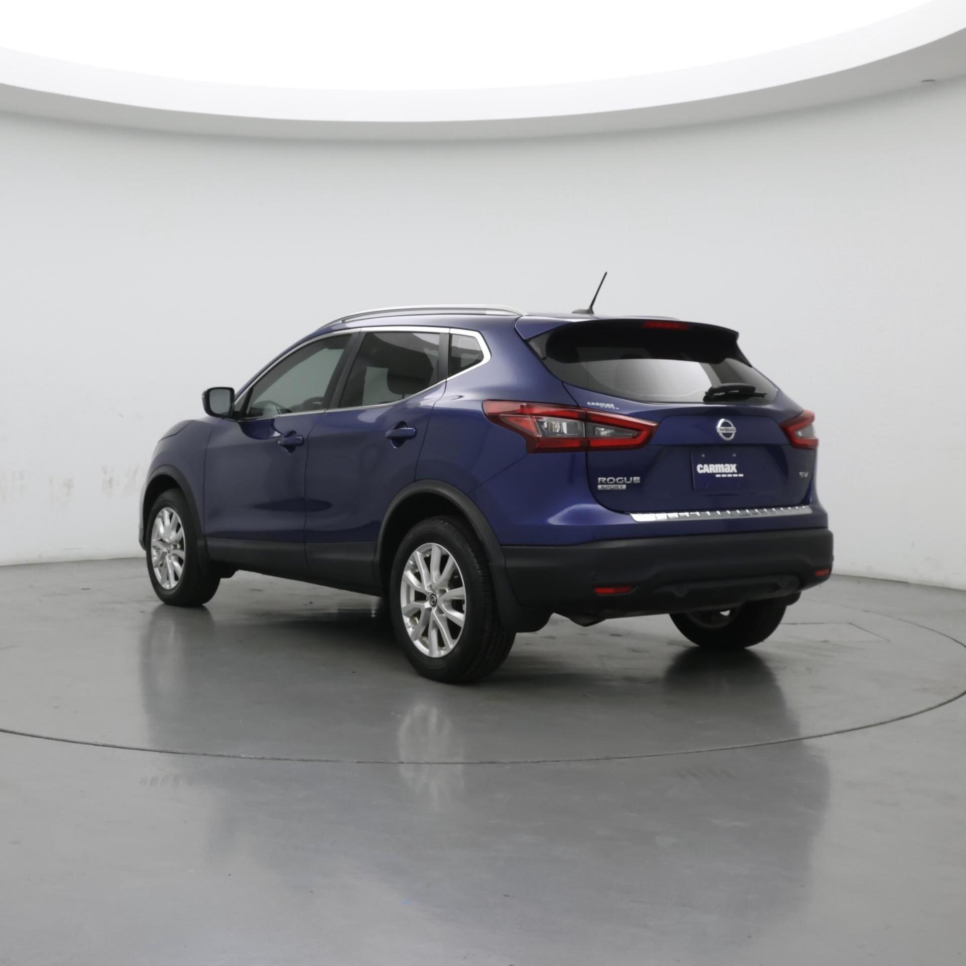 Thumbnail: 2021 Nissan Rogue Sport - 2