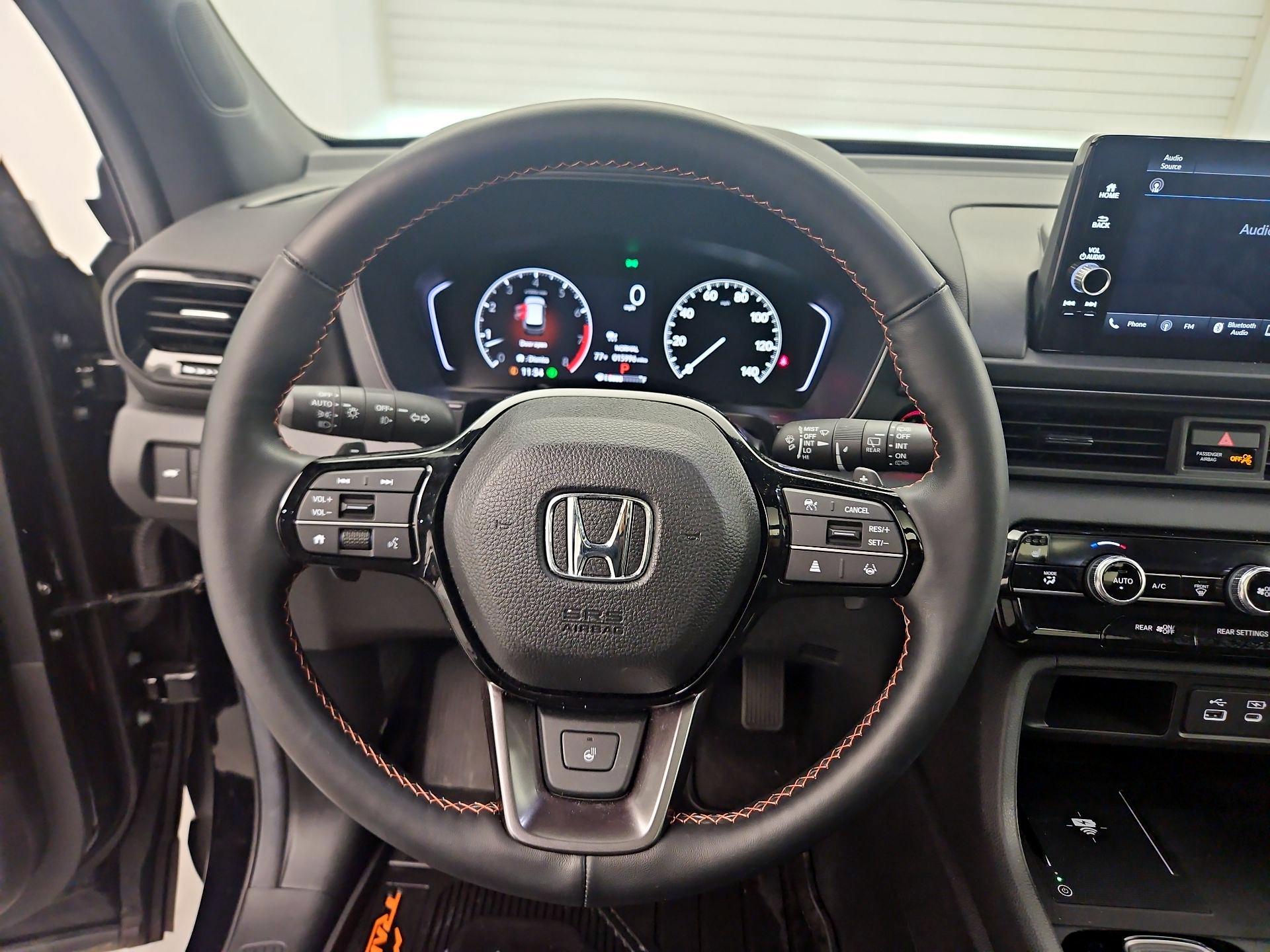 Thumbnail: 2025 Honda Pilot - 10