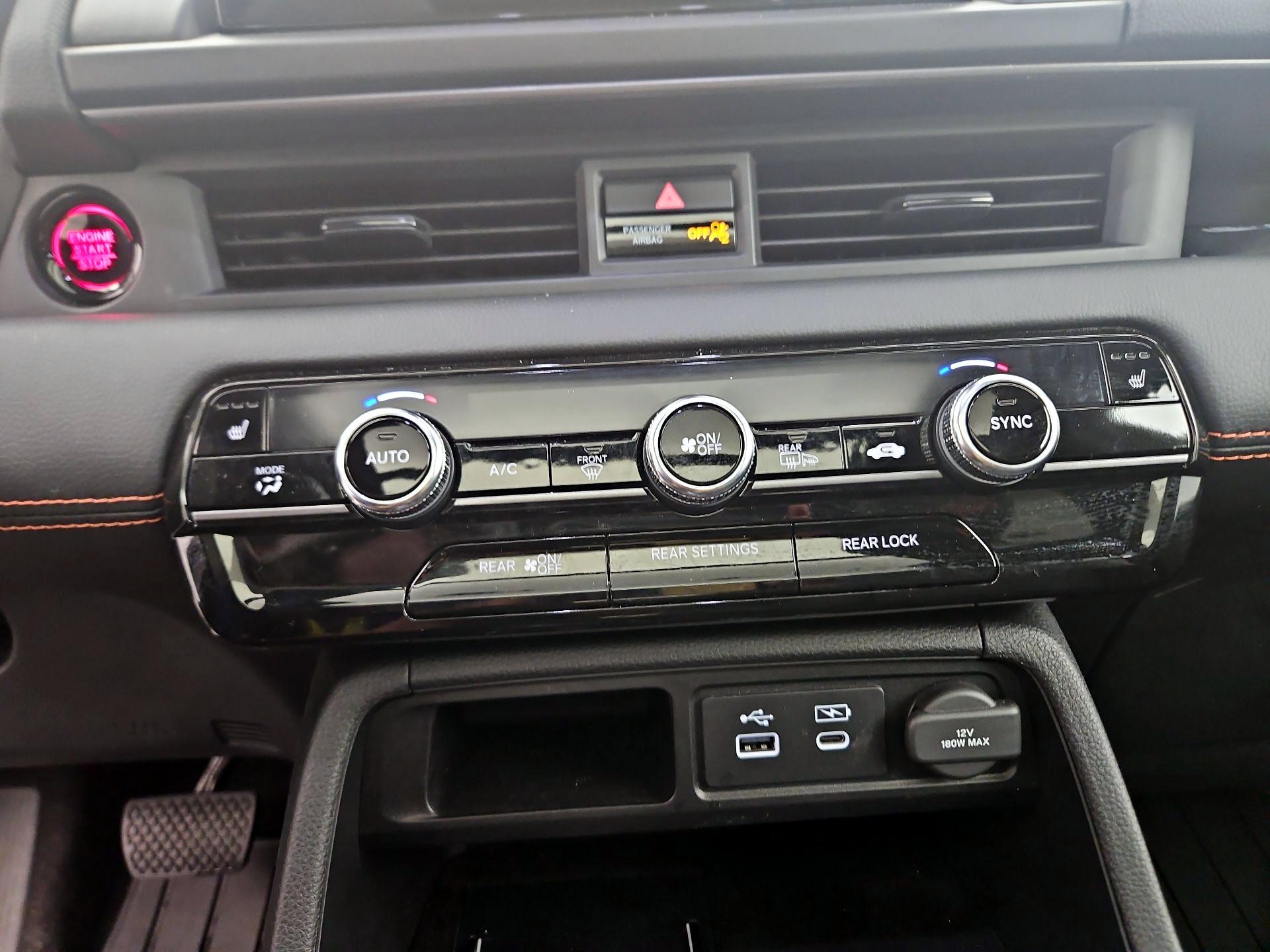 Thumbnail: 2025 Honda Pilot - 16
