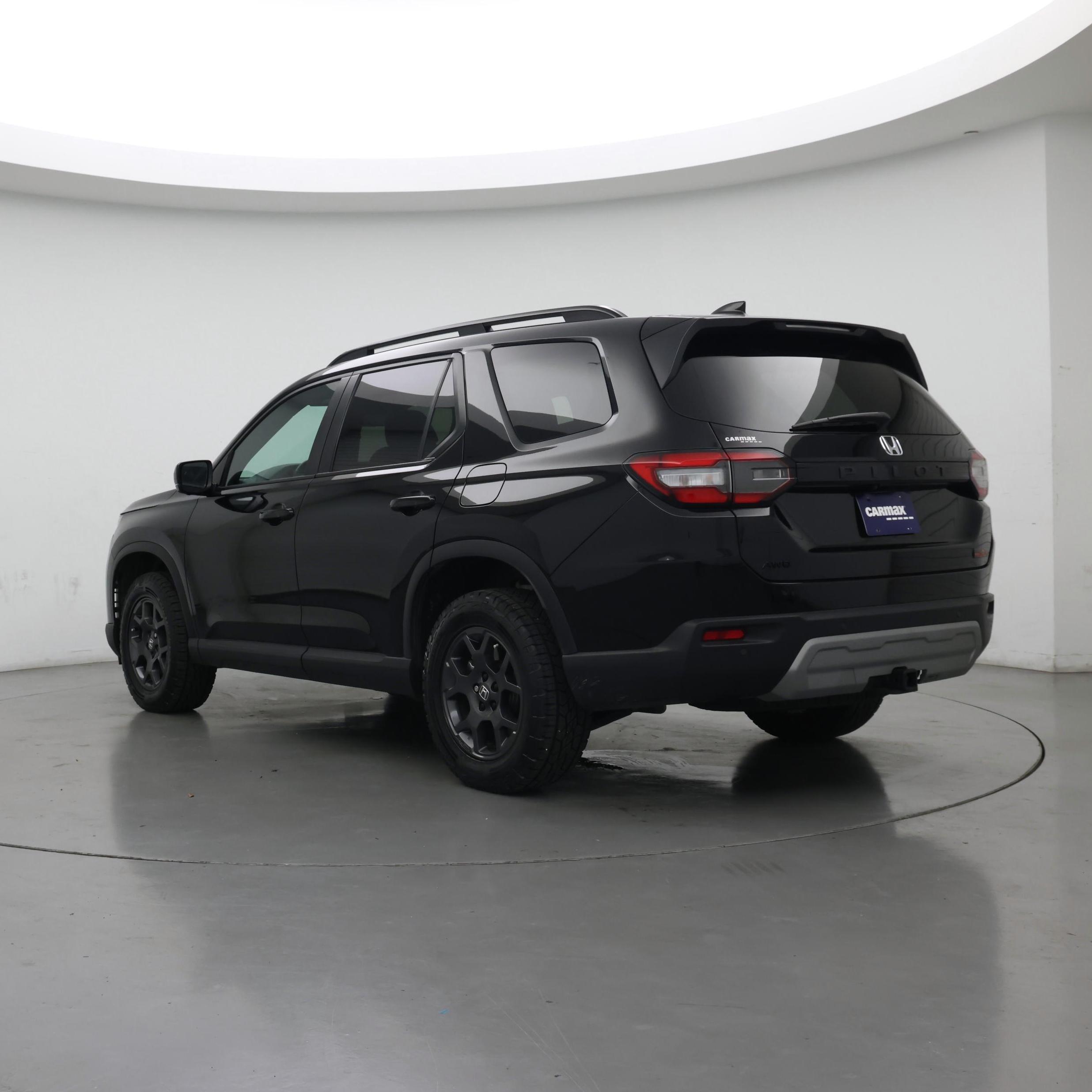Thumbnail: 2025 Honda Pilot - 2