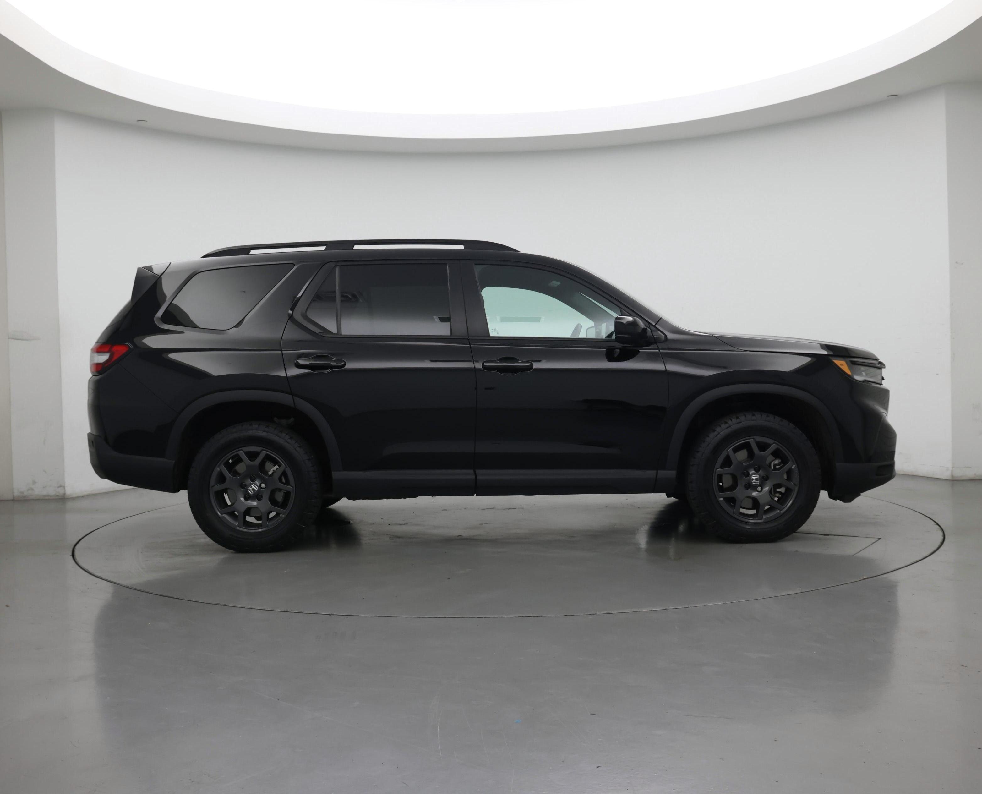 Thumbnail: 2025 Honda Pilot - 7