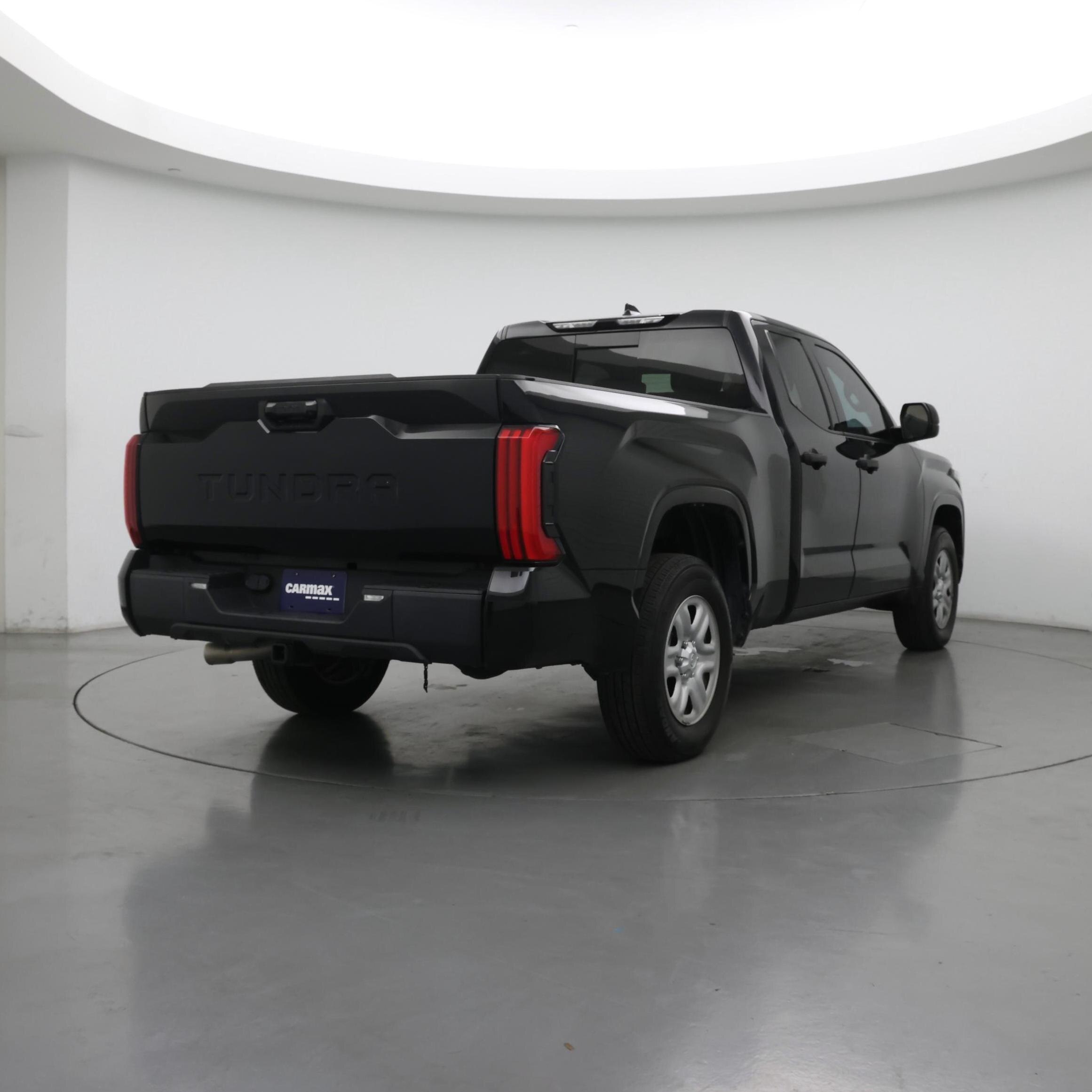 Thumbnail: 2022 Toyota Tundra - 8