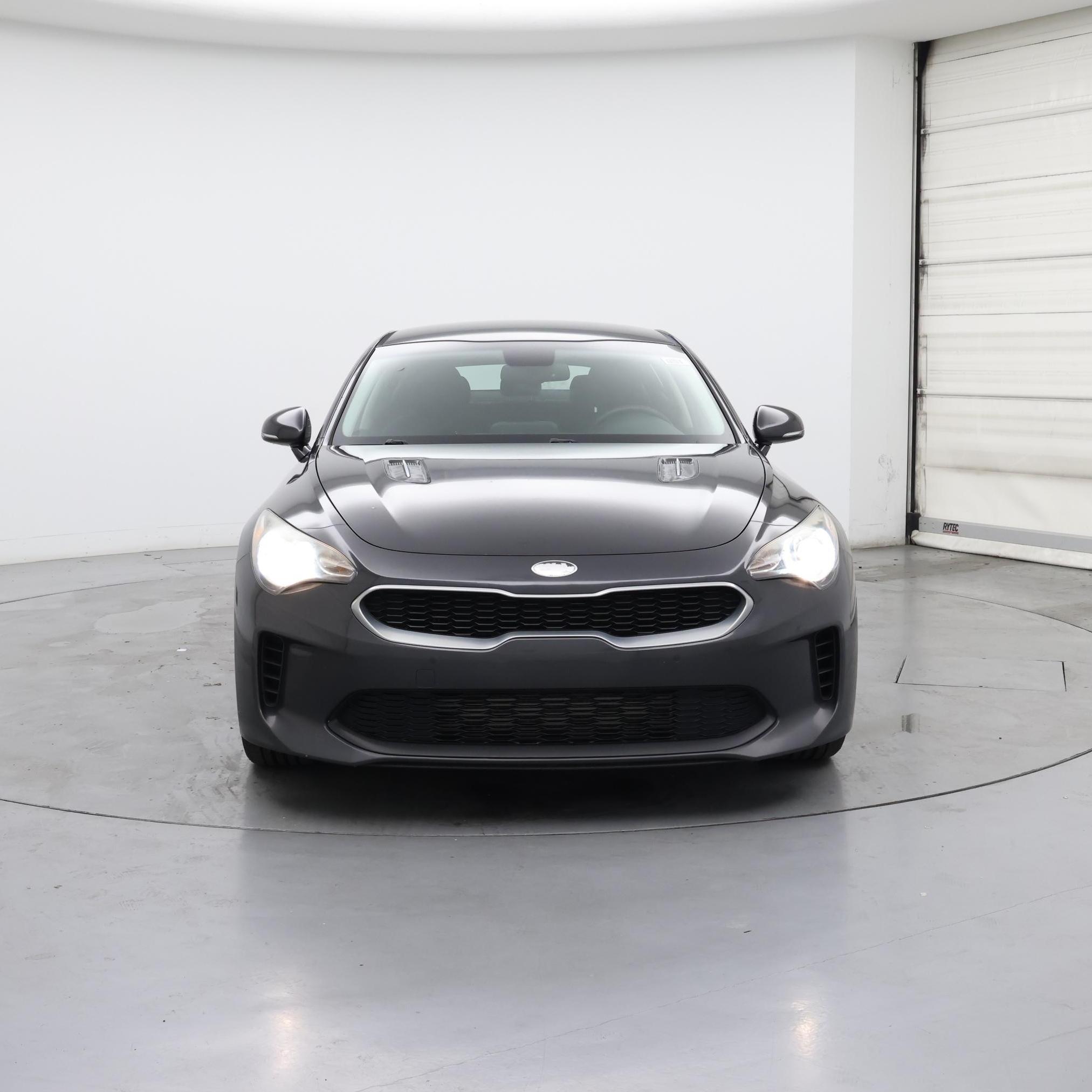 Thumbnail: 2019 Kia Stinger - 5