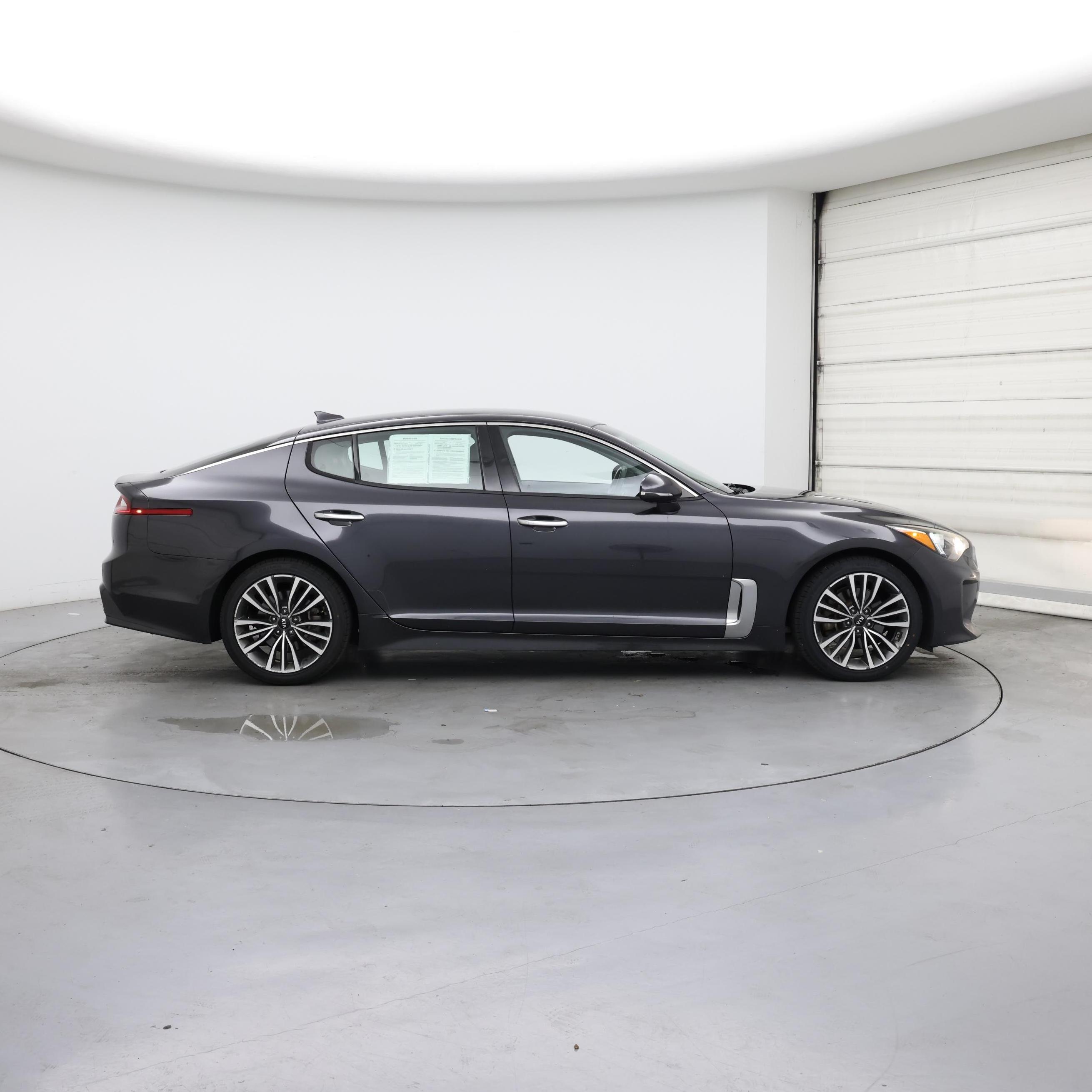 Thumbnail: 2019 Kia Stinger - 7