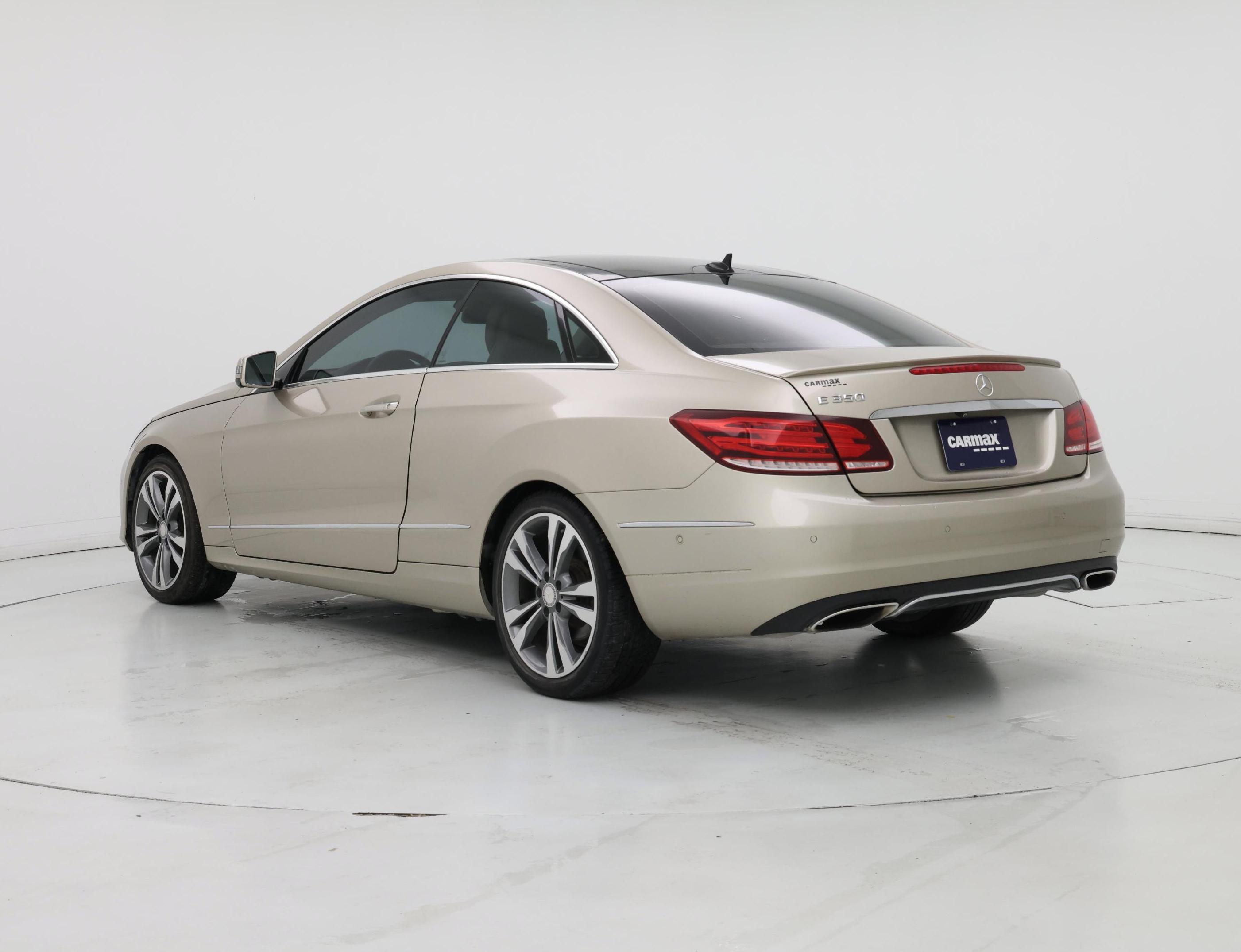 Thumbnail: 2014 Mercedes-Benz E-Class - 2