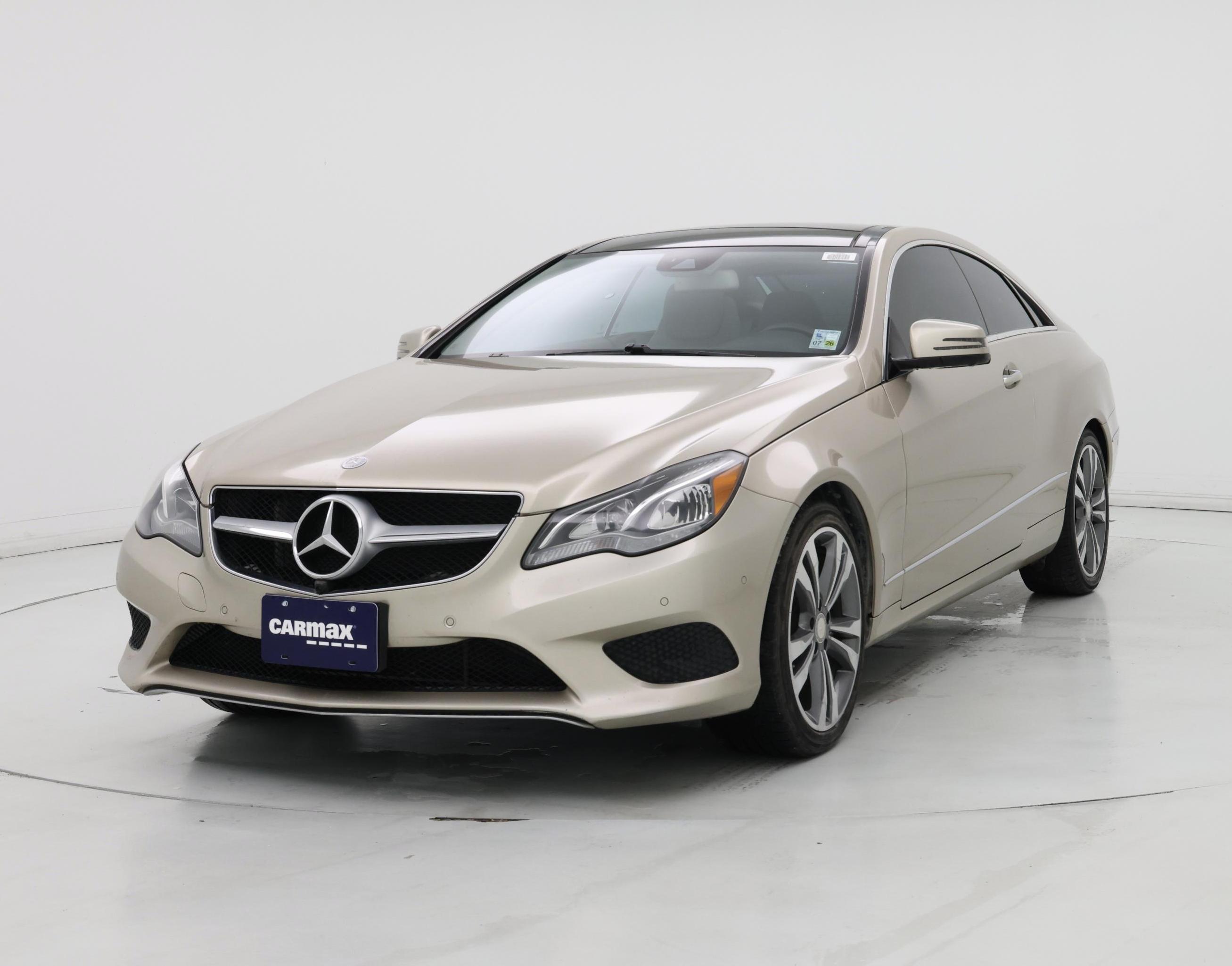 Thumbnail: 2014 Mercedes-Benz E-Class - 4