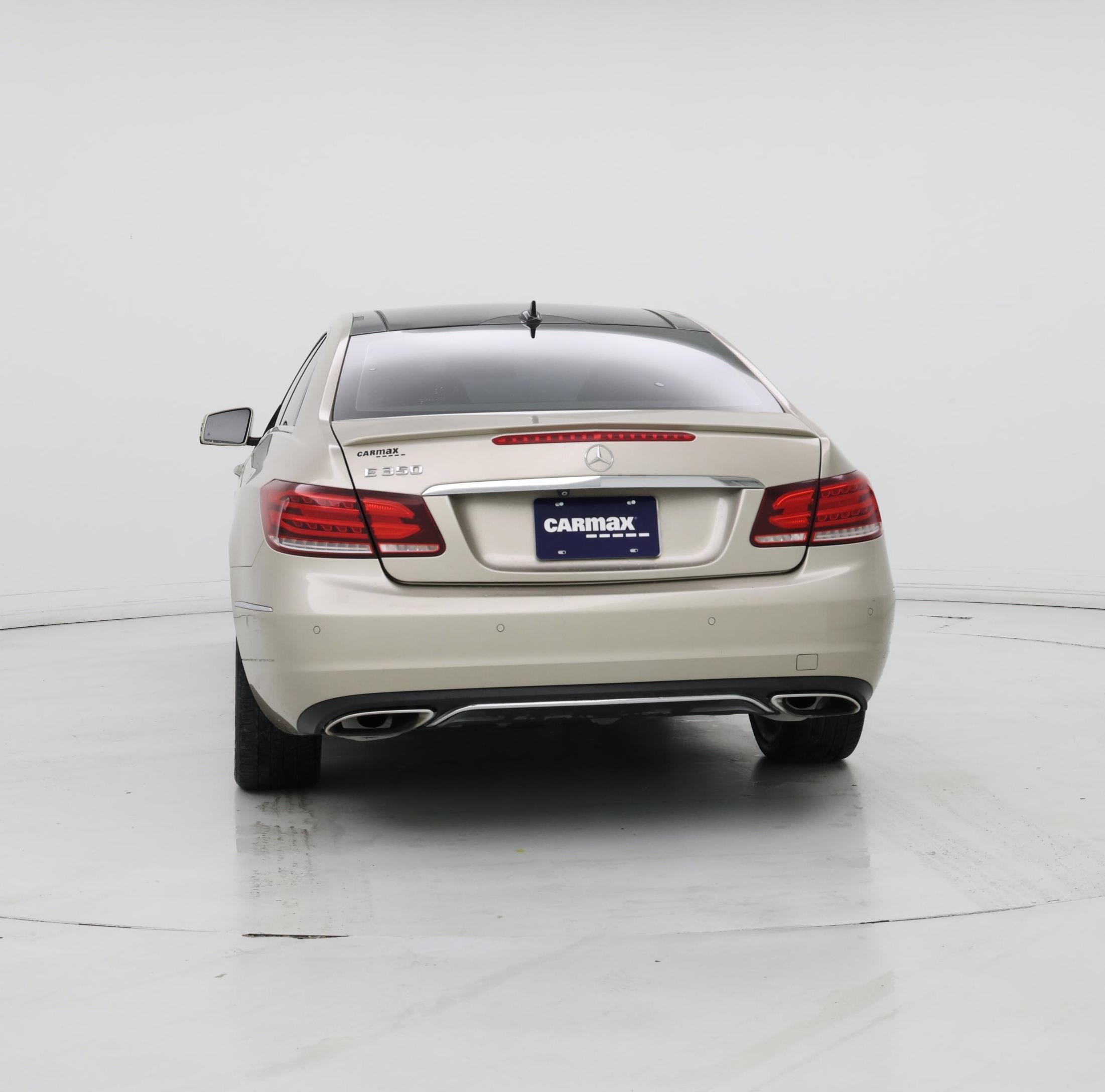 Thumbnail: 2014 Mercedes-Benz E-Class - 6