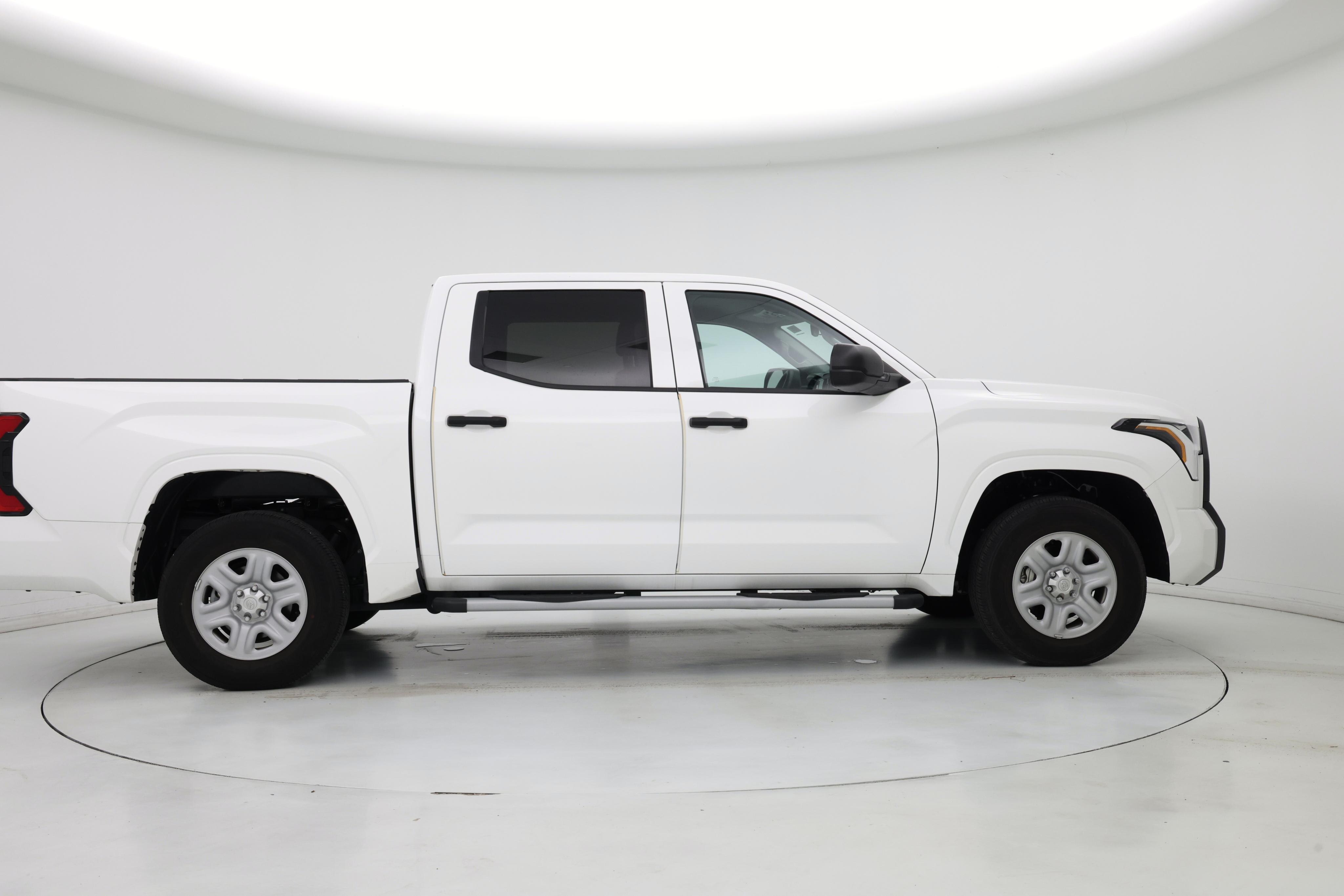 Thumbnail: 2023 Toyota Tundra - 7