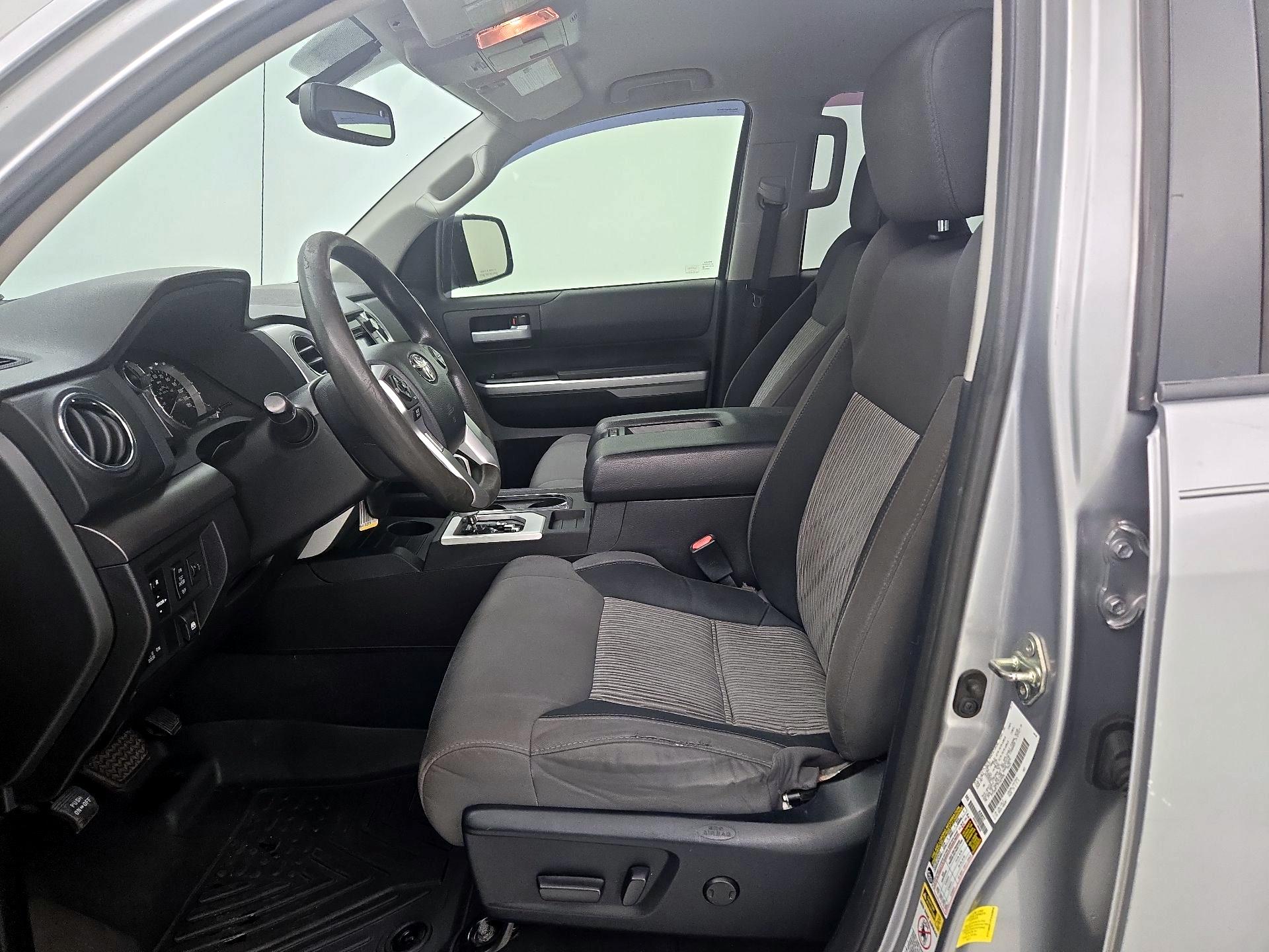 Thumbnail: 2015 Toyota Tundra - 11