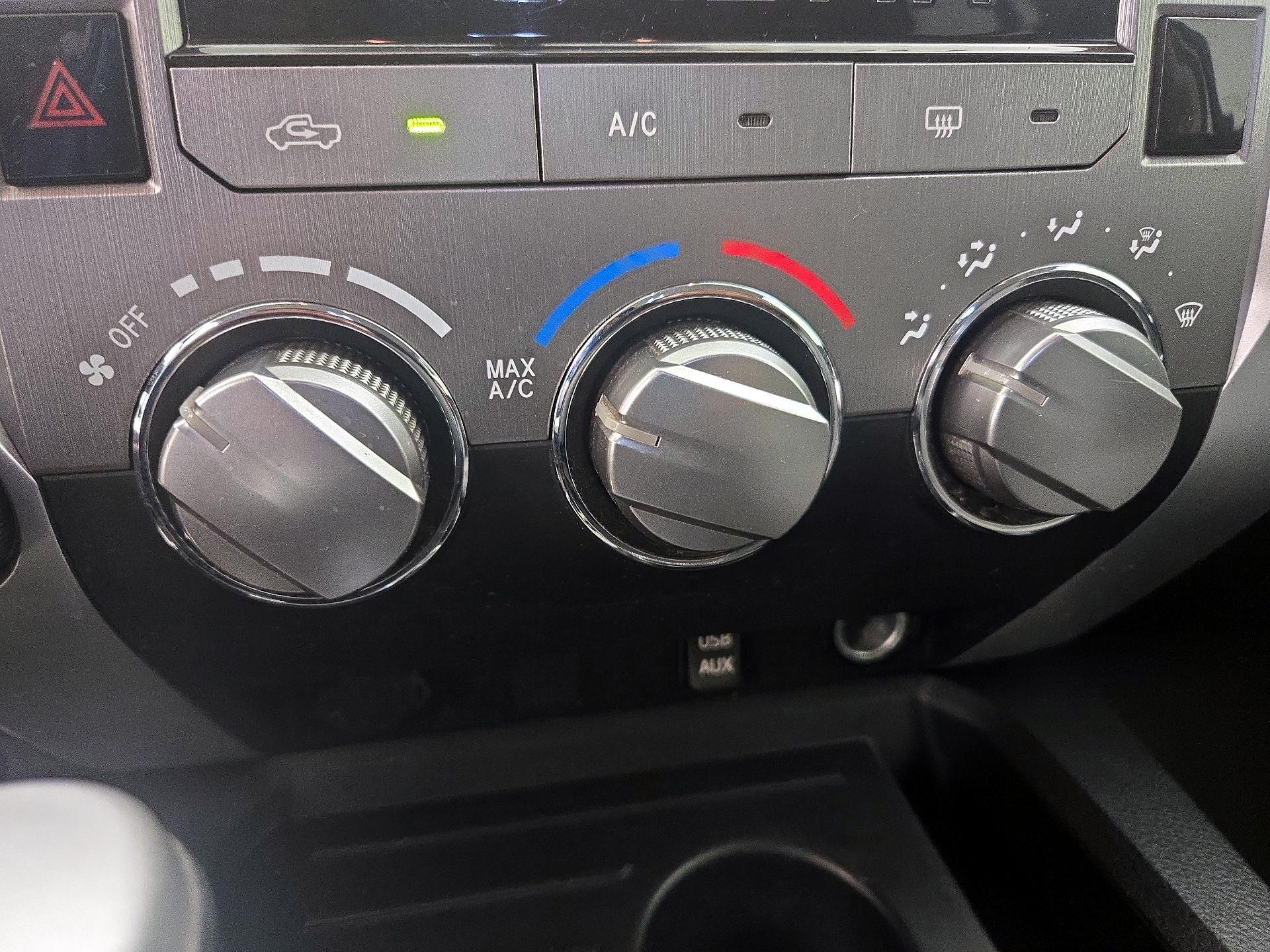 Thumbnail: 2015 Toyota Tundra - 16