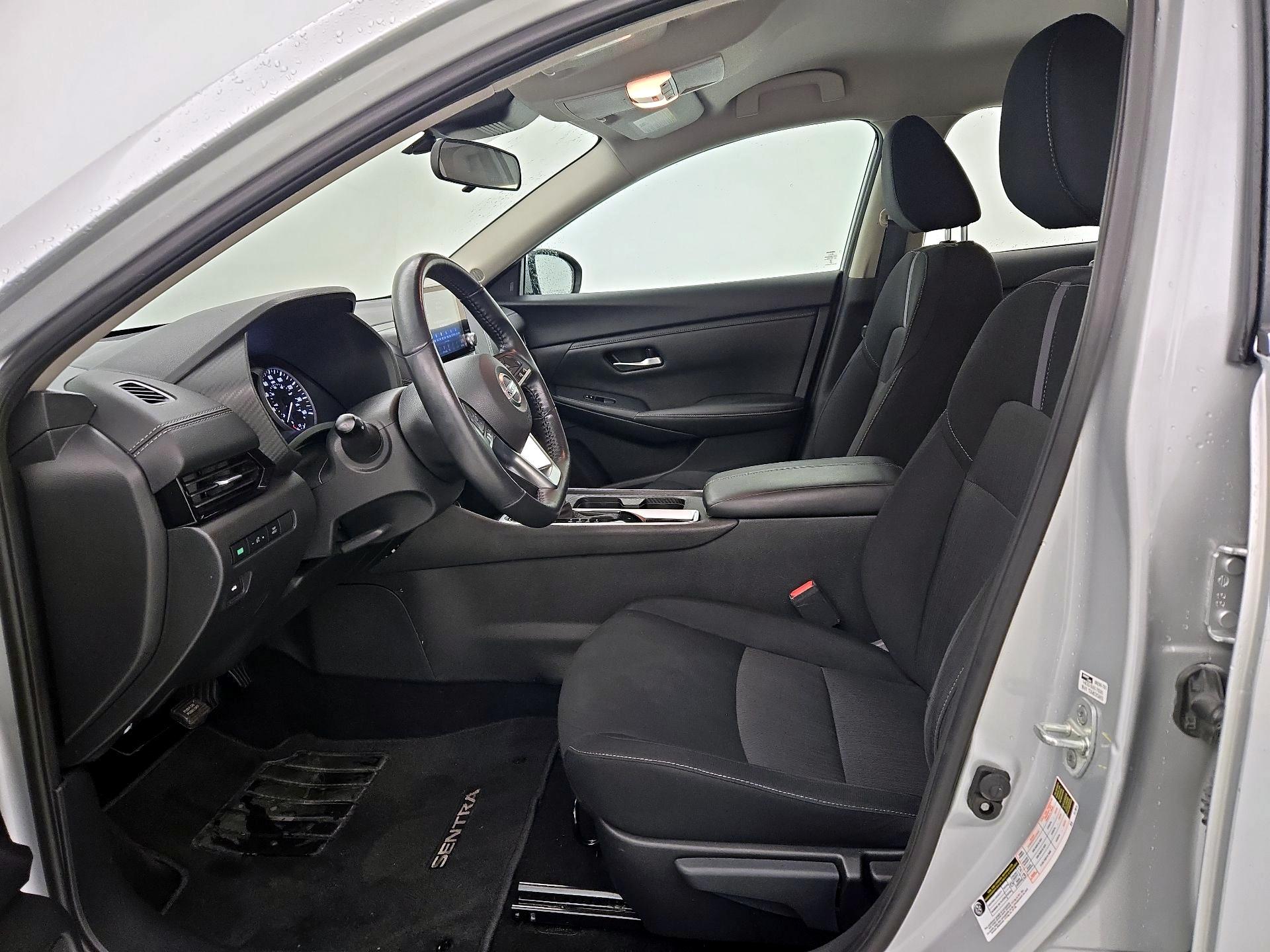 Thumbnail: 2023 Nissan Sentra - 11