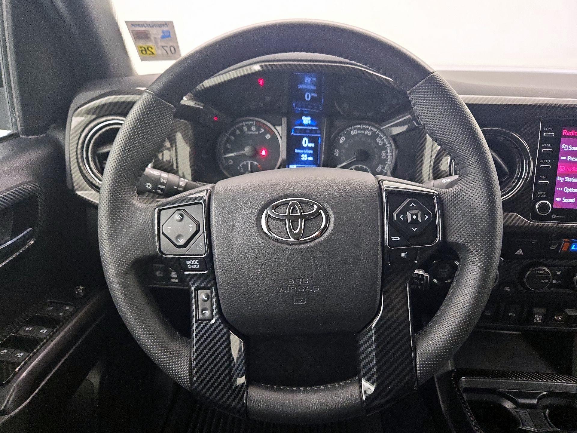 Thumbnail: 2021 Toyota Tacoma - 10