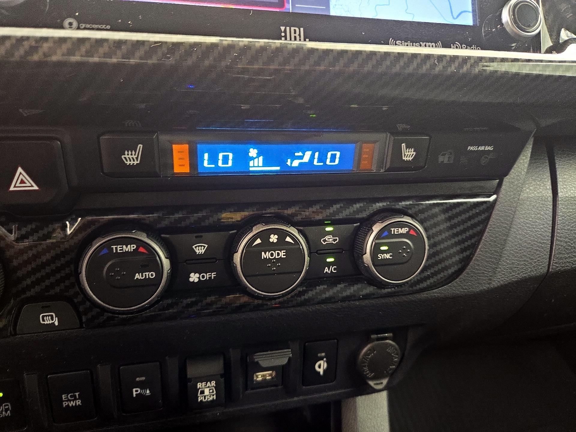 Thumbnail: 2021 Toyota Tacoma - 17
