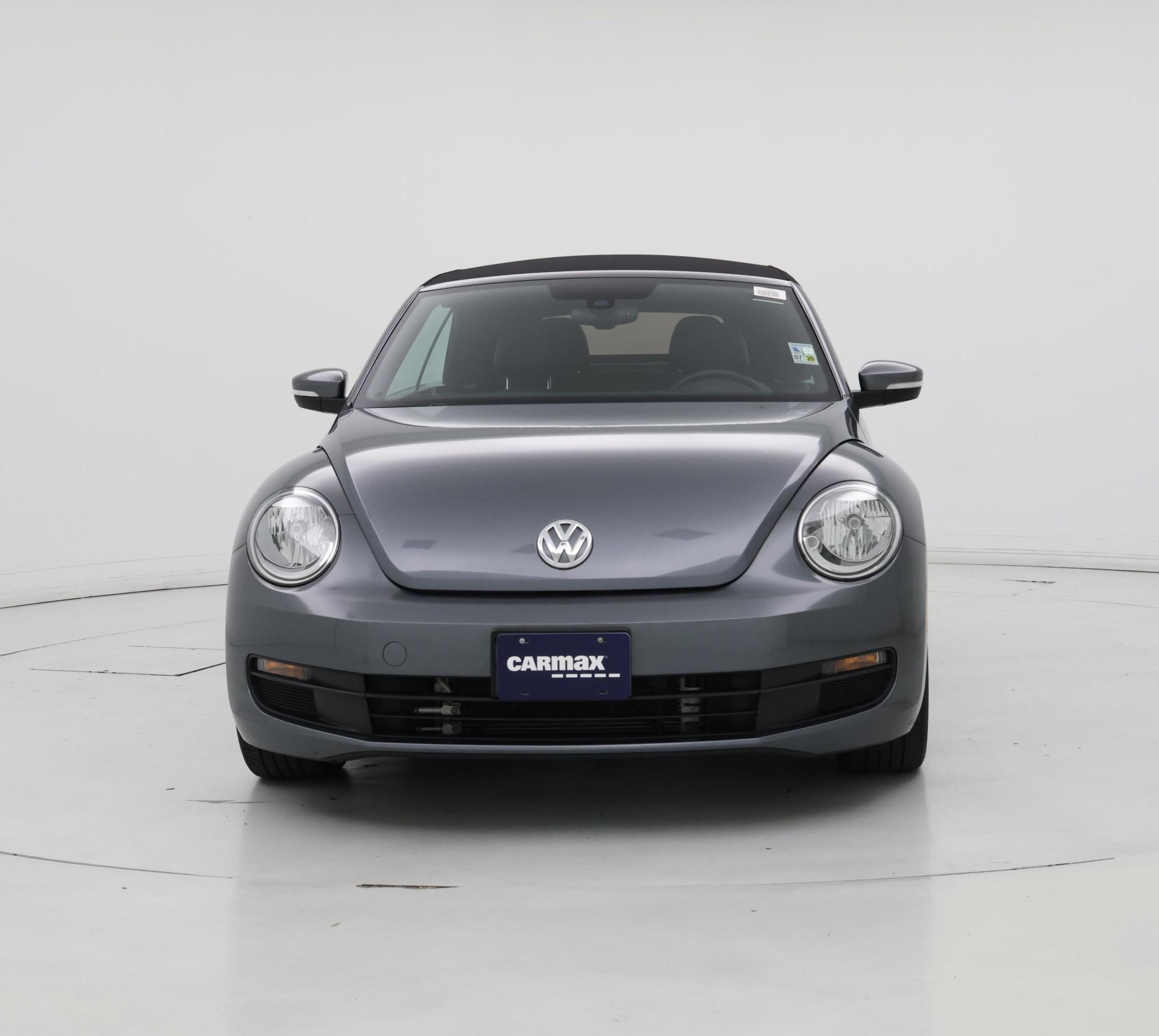Thumbnail: 2016 Volkswagen Beetle - 5