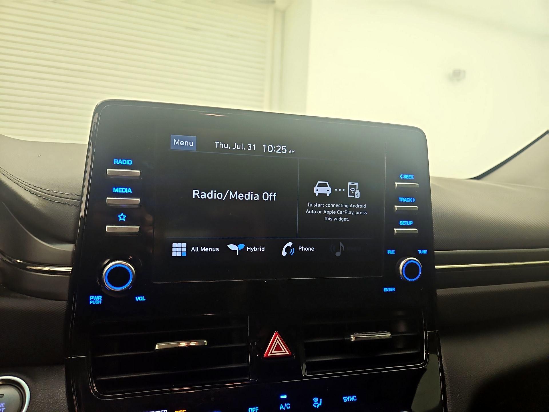 Thumbnail: 2021 Hyundai Ioniq - 15