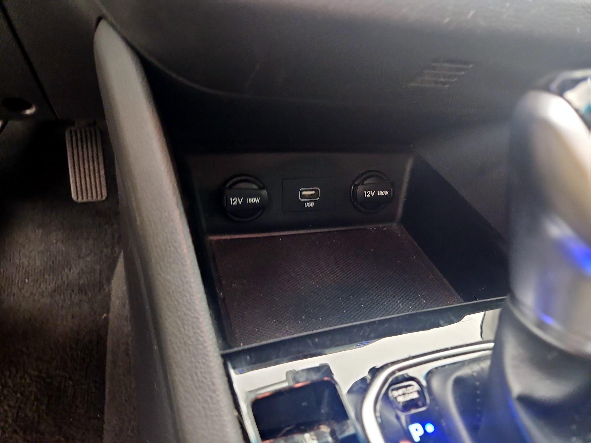 Thumbnail: 2021 Hyundai Ioniq - 18