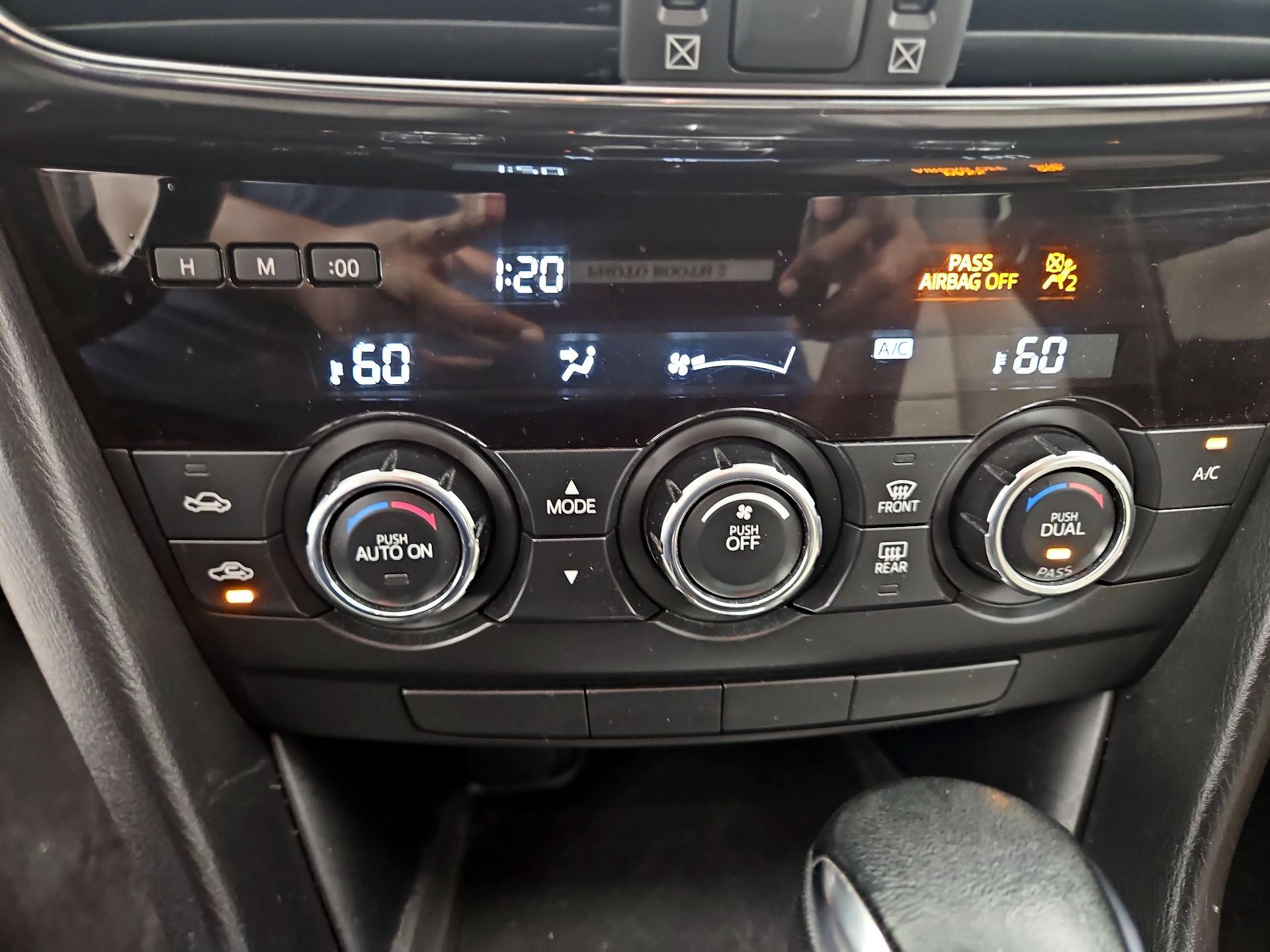 Thumbnail: 2015 Mazda Mazda6 - 16