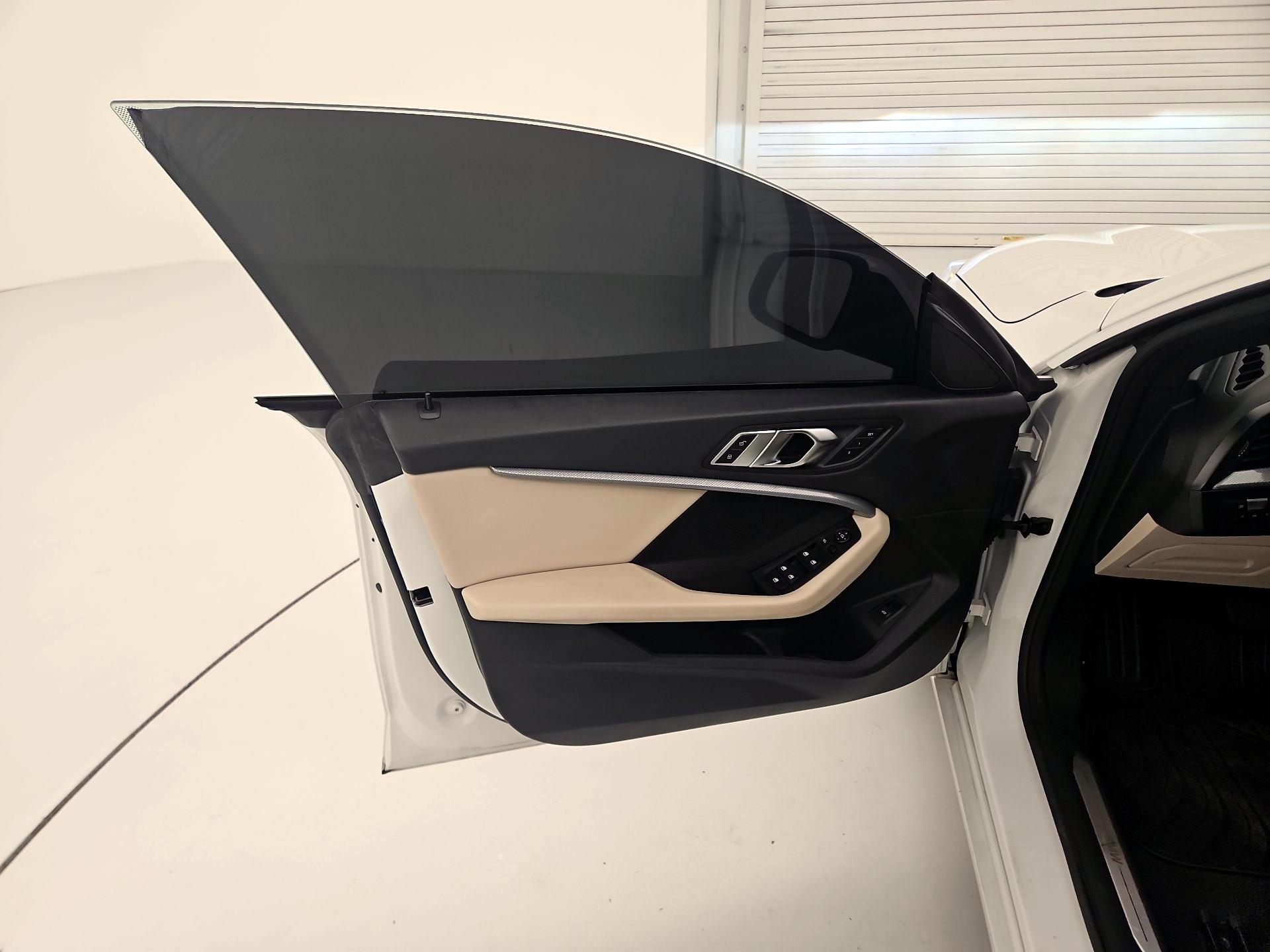 Thumbnail: 2022 BMW 2 Series - 12