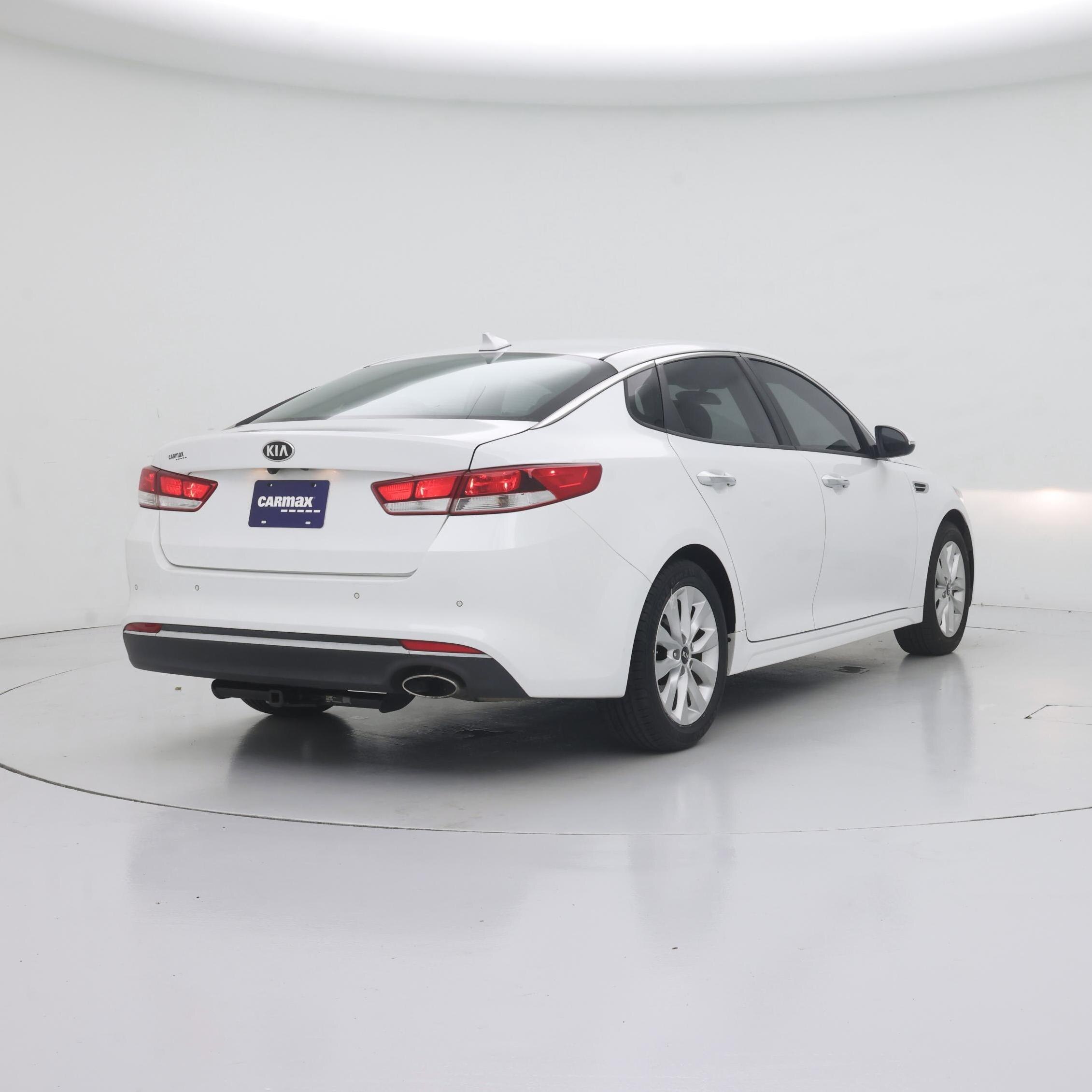 Thumbnail: 2018 Kia Optima - 8