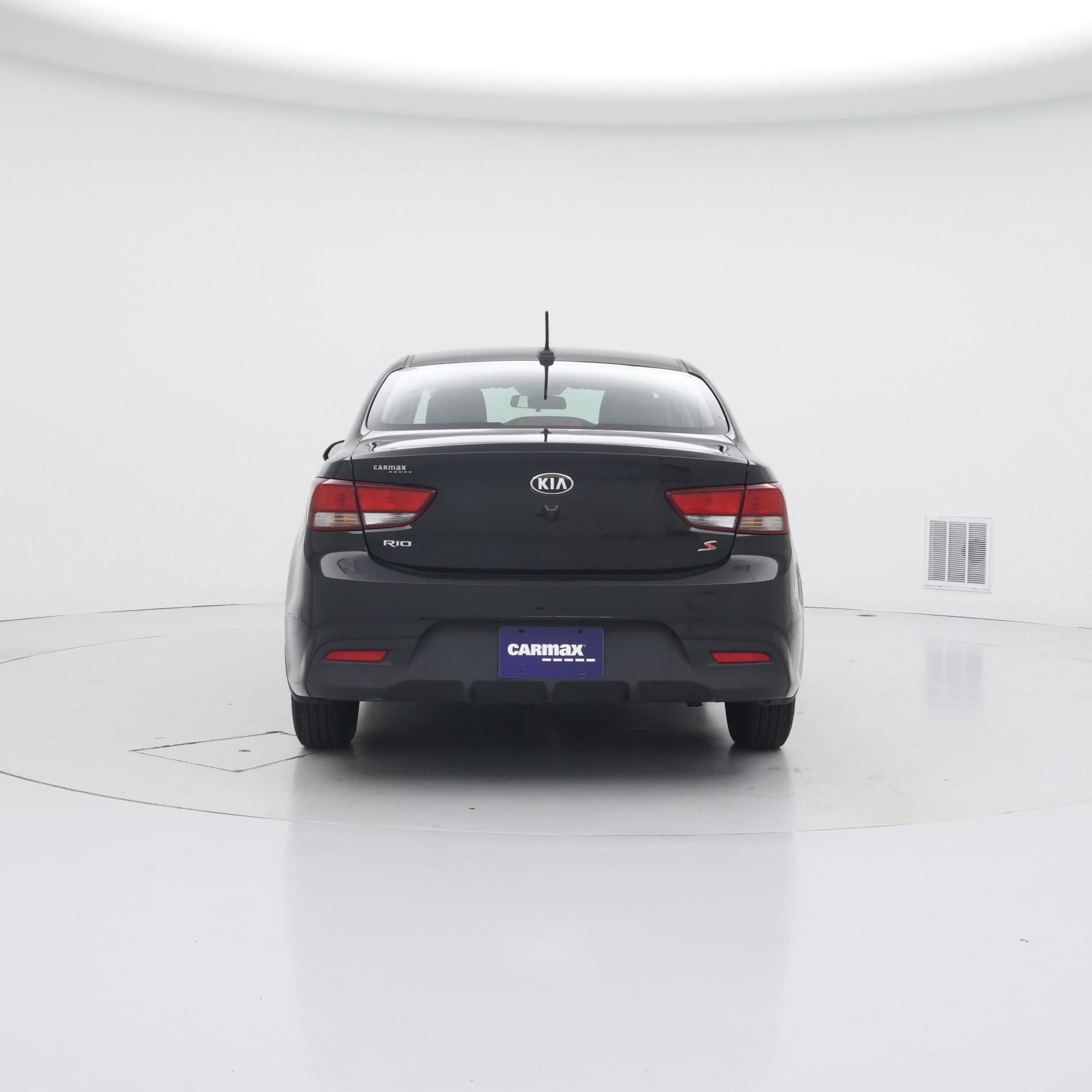 Thumbnail: 2020 Kia Rio - 6