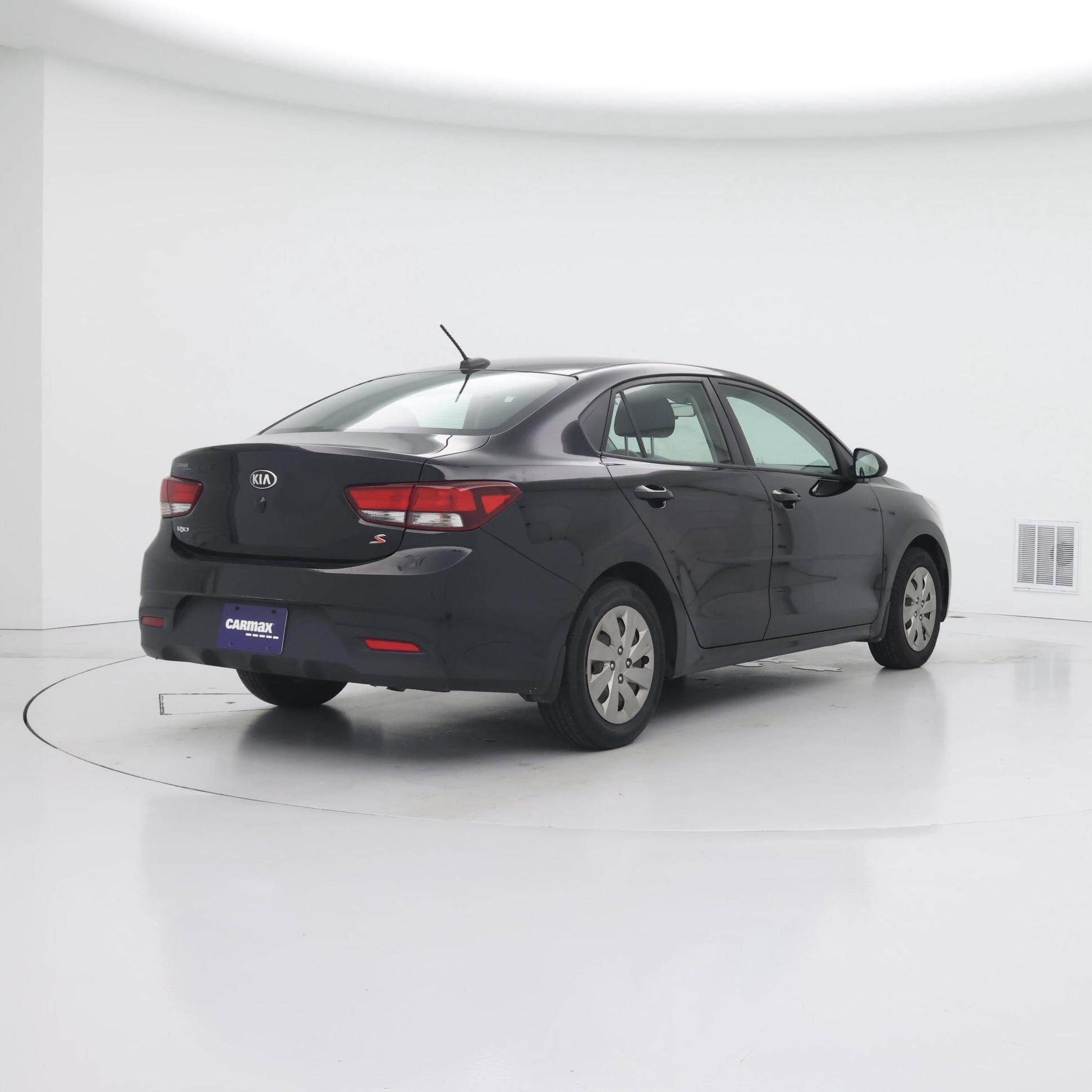 Thumbnail: 2020 Kia Rio - 8