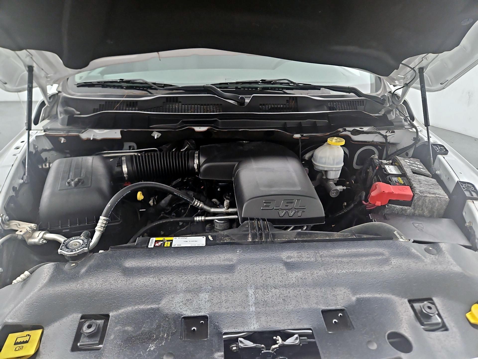 Thumbnail: 2019 RAM 1500 Classic - 20