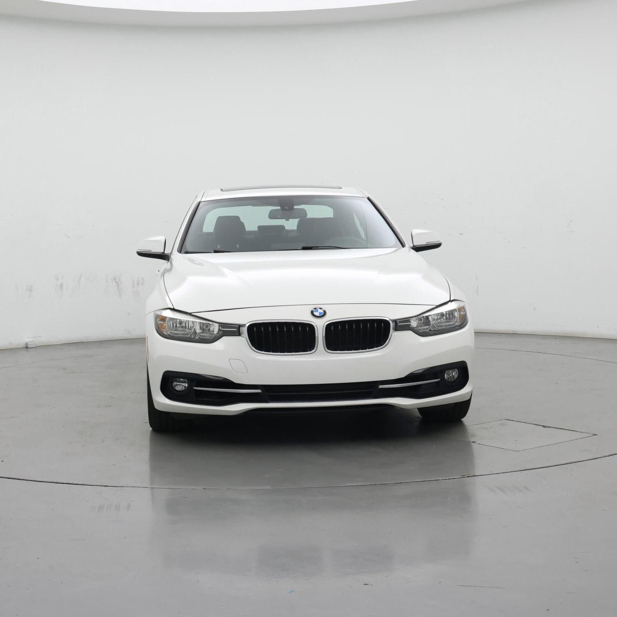 Thumbnail: 2016 BMW 3 Series - 5