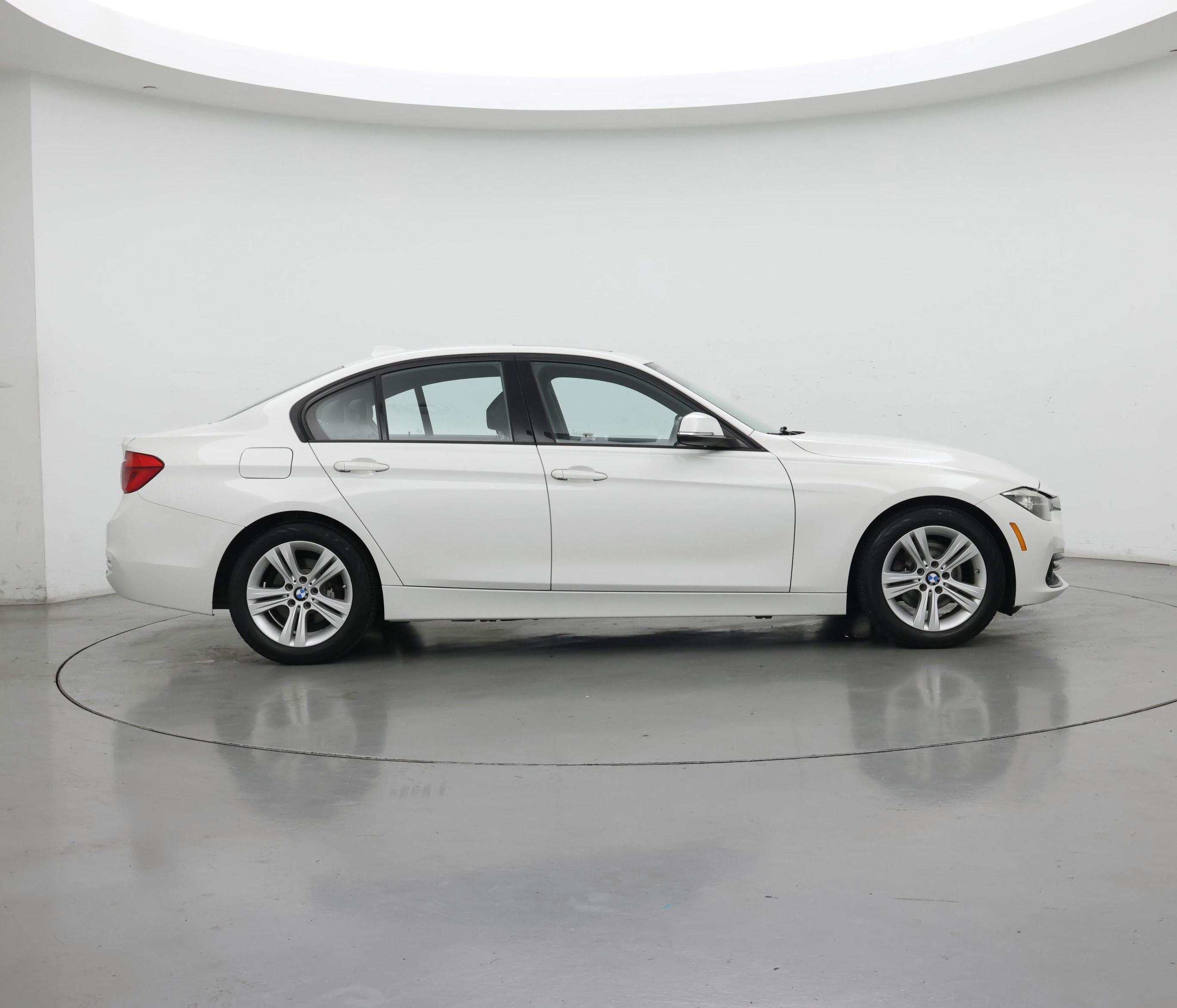 Thumbnail: 2016 BMW 3 Series - 7