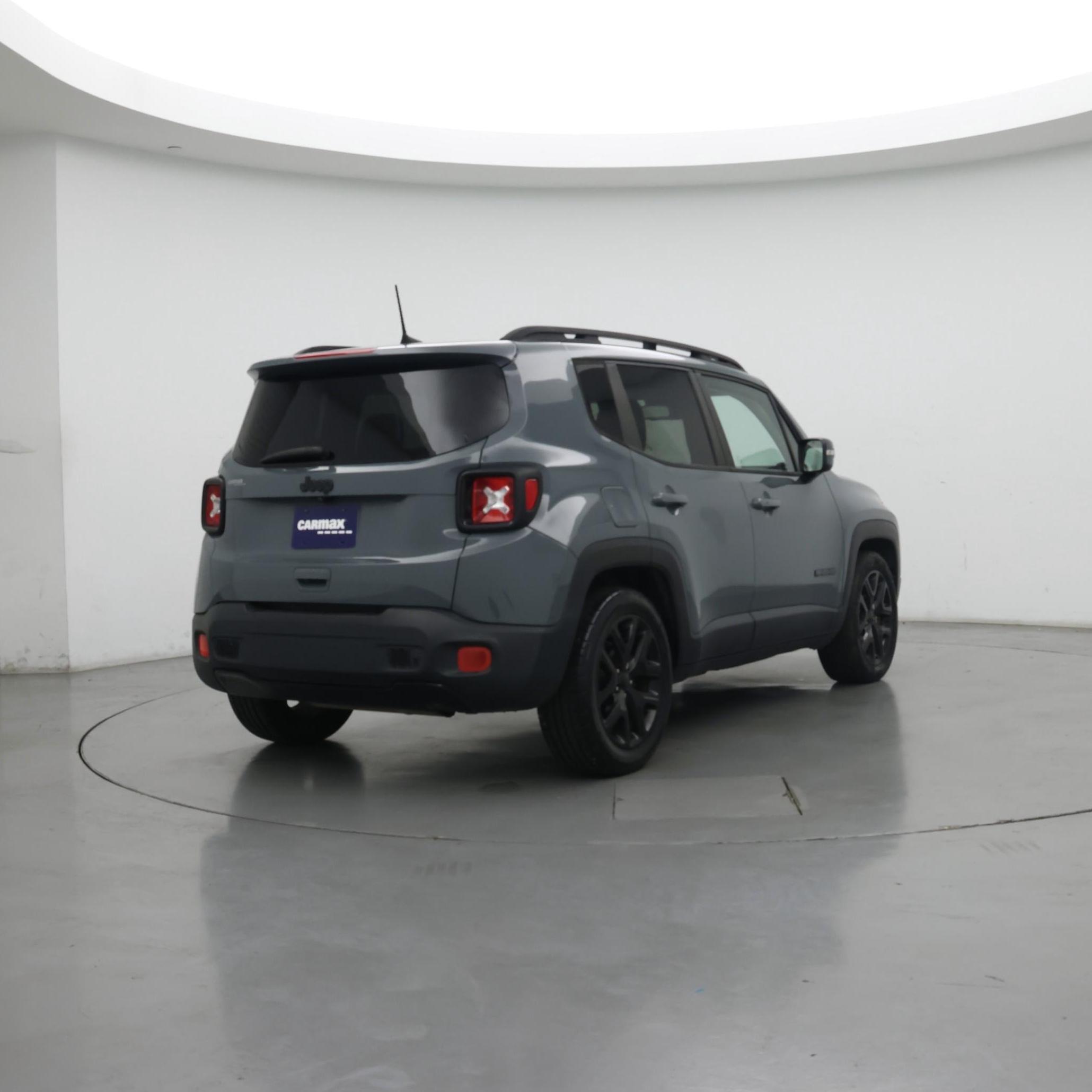 Thumbnail: 2018 Jeep Renegade - 8