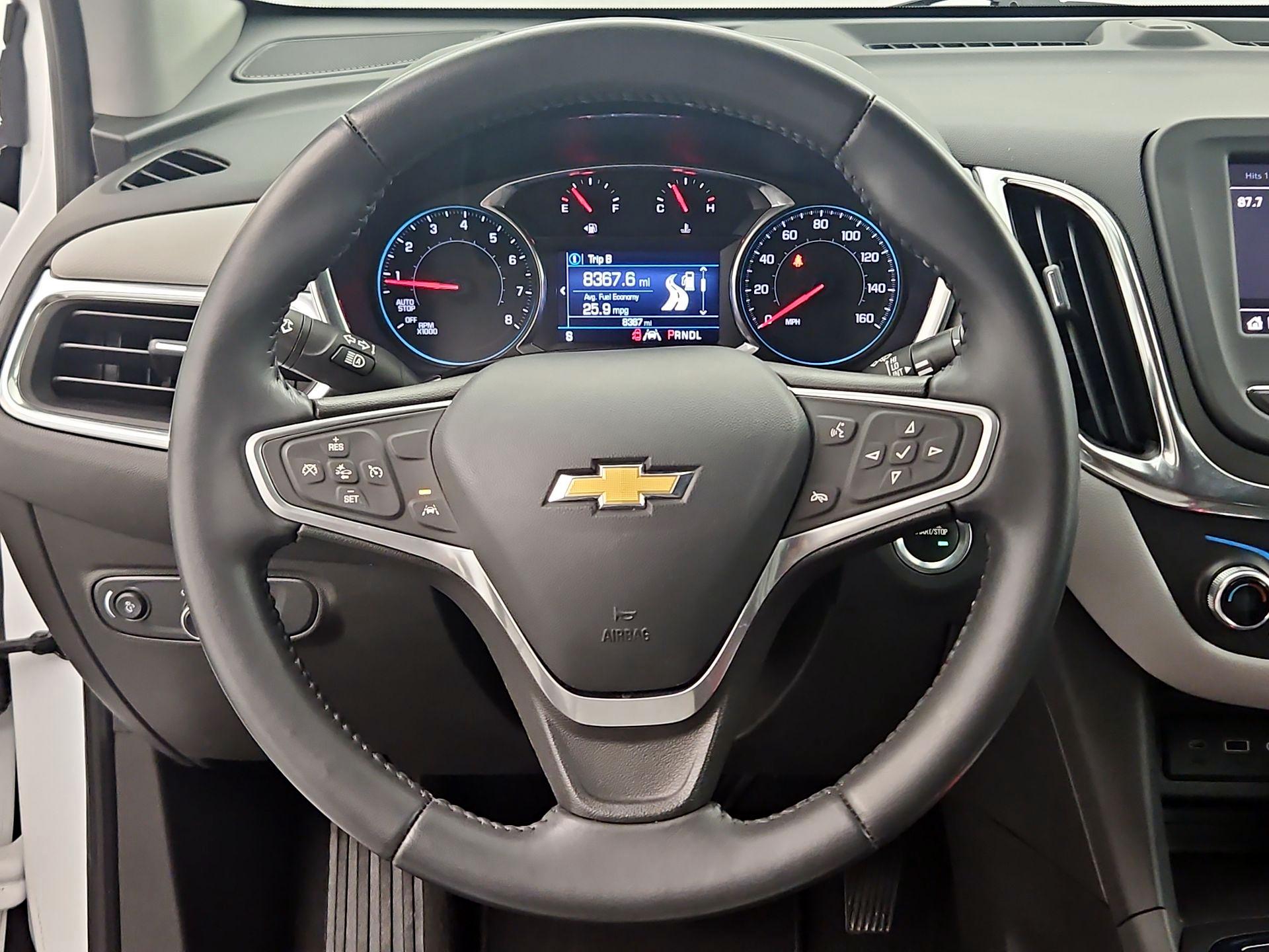 Thumbnail: 2022 Chevrolet Equinox - 10