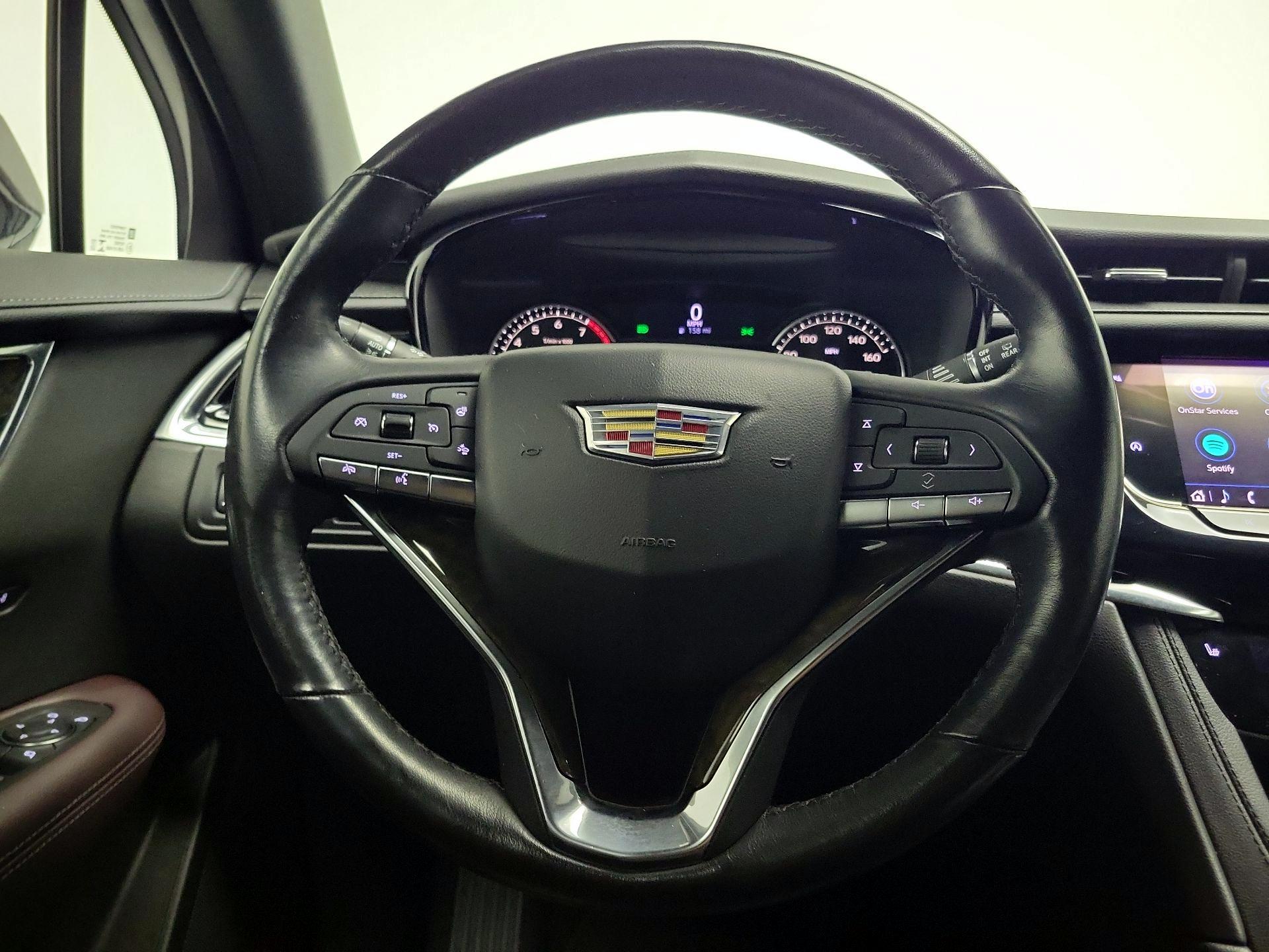 Thumbnail: 2020 Cadillac XT6 - 10