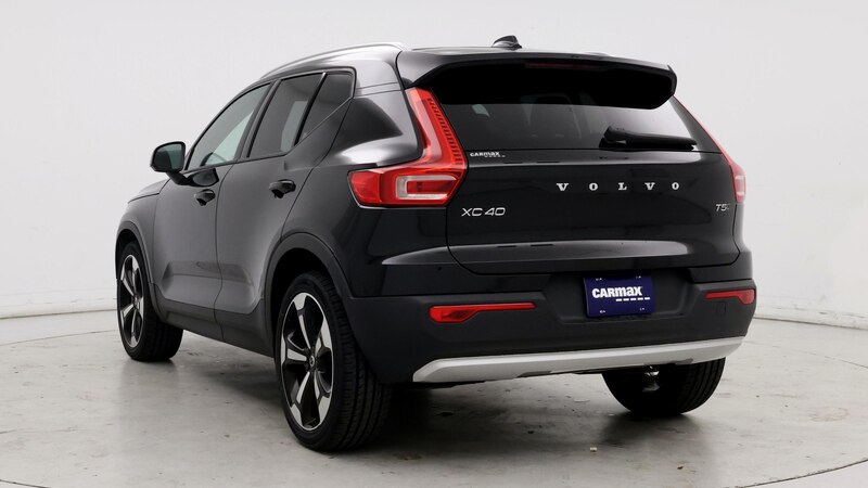 2019 Volvo XC40 T5 Momentum 2