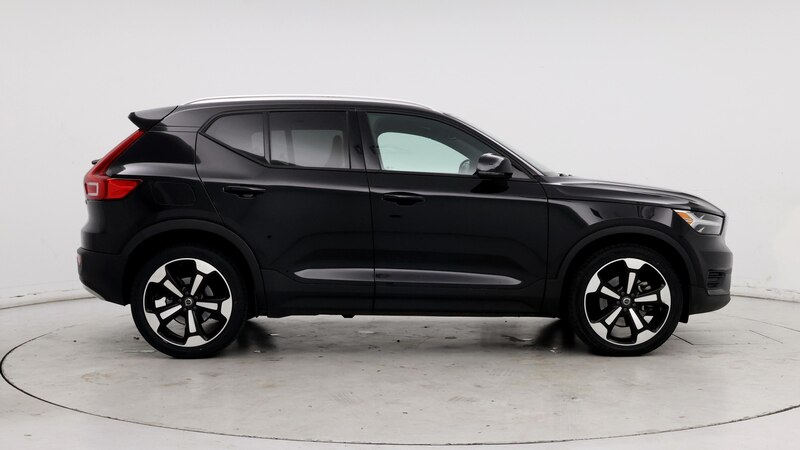 2019 Volvo XC40 T5 Momentum 7