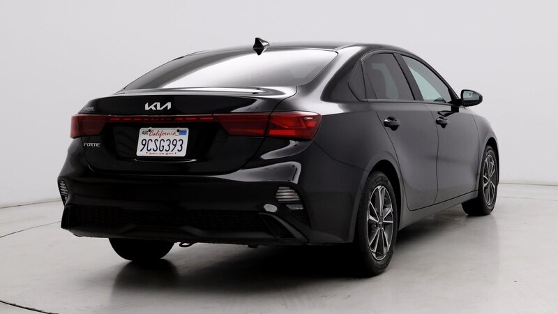 2023 Kia Forte LXS 8