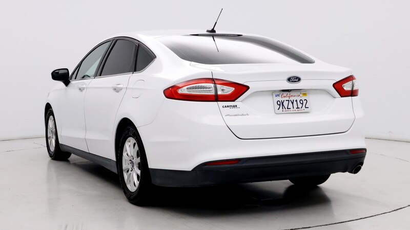 2016 Ford Fusion S 2