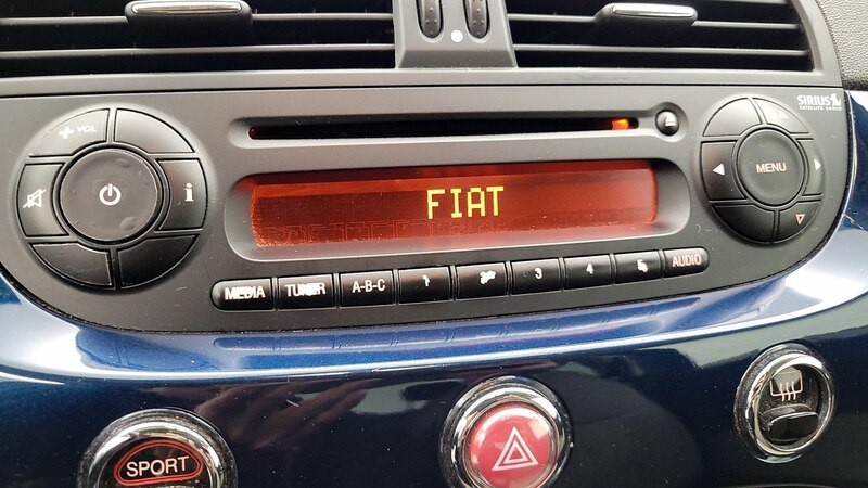 2013 Fiat 500 Sport 13