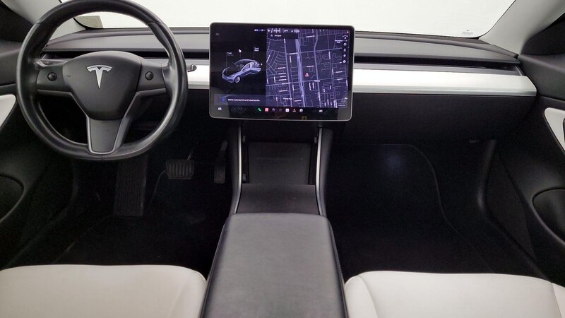 2018 Tesla Model 3 Mid Range 9