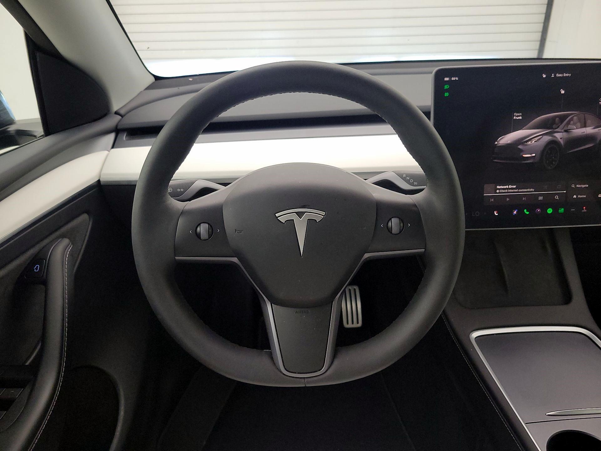 Thumbnail: 2023 Tesla Model Y - 10