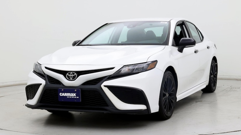 2022 Toyota Camry SE 4