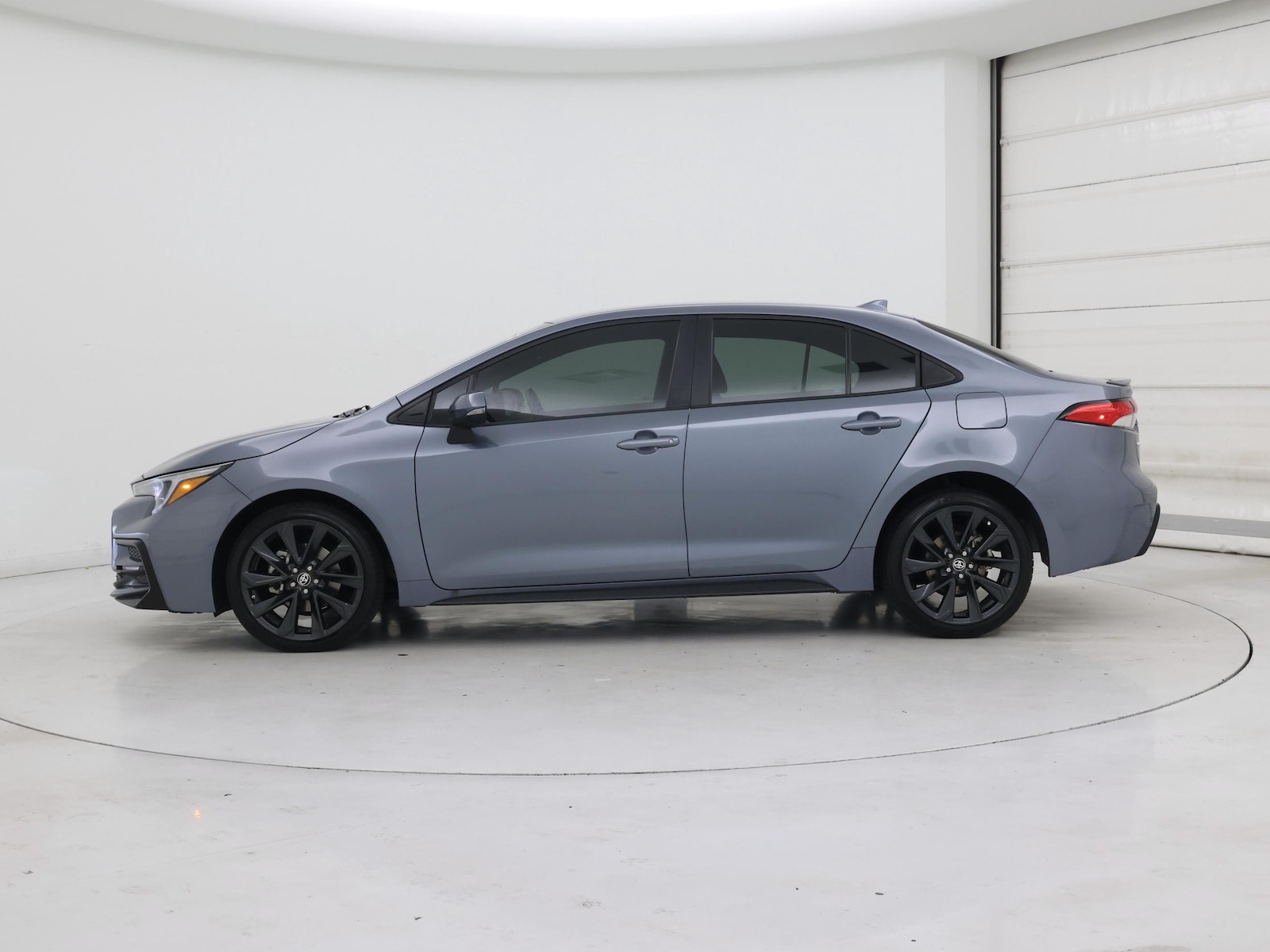 2024 Toyota Corolla SE - Photo 4
