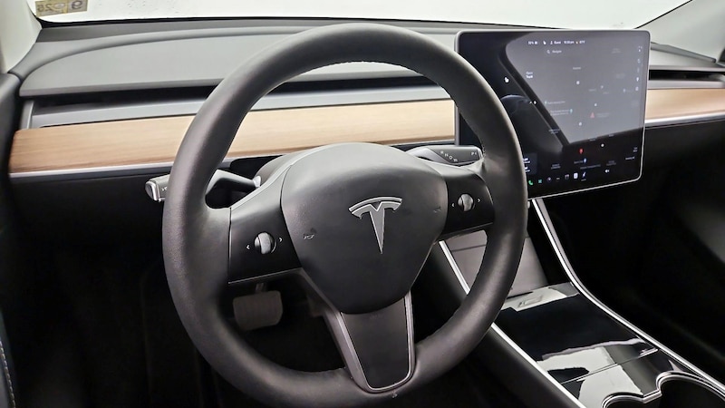 2021 Tesla Model Y Long Range 10