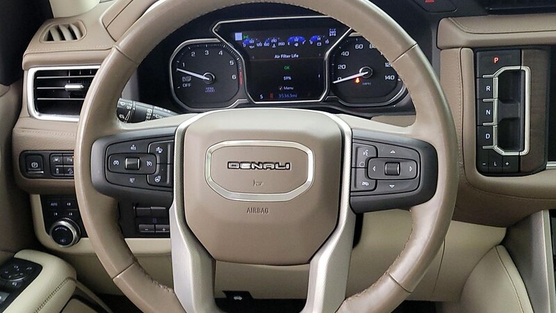 2021 GMC Yukon Denali 10